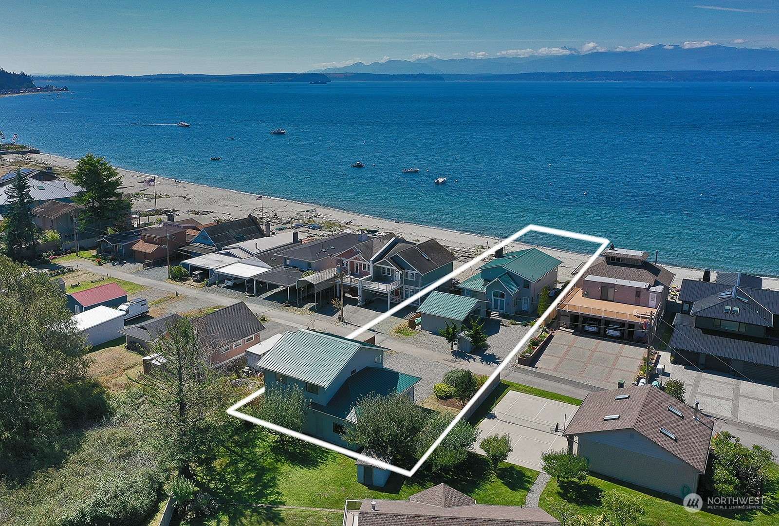 Freeland, WA 98249,5962 Cedar ST
