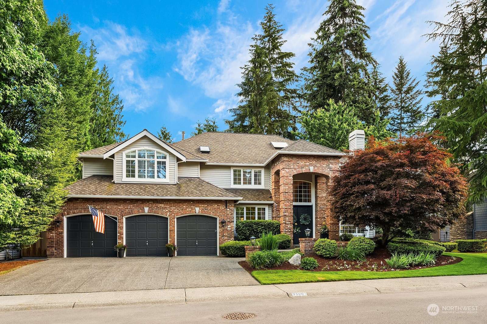 Sammamish, WA 98075,25803 SE 31st PL