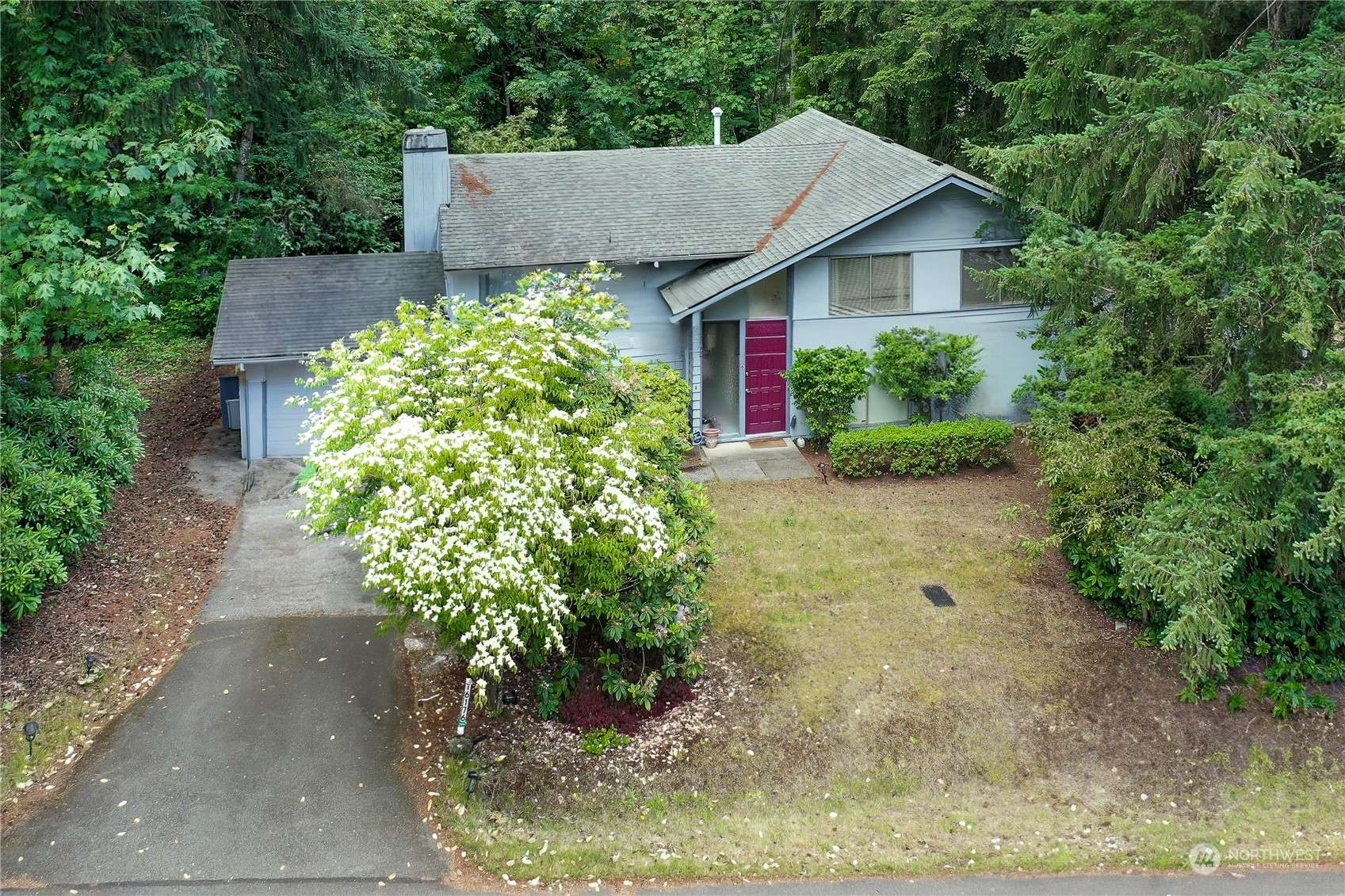 Bellevue, WA 98006,16176 SE 42nd ST