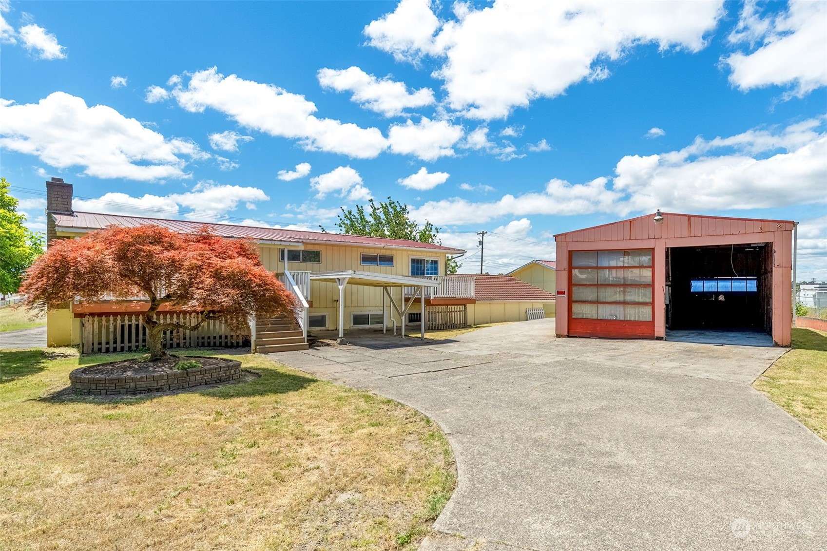 Longview, WA 98632,1905 7th AVE