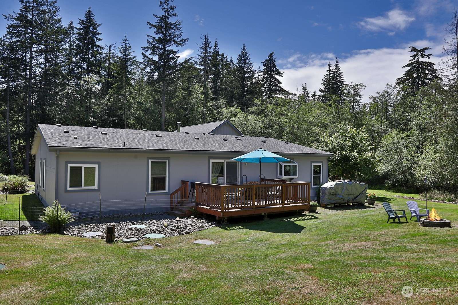 Freeland, WA 98249,1677 Lancaster RD