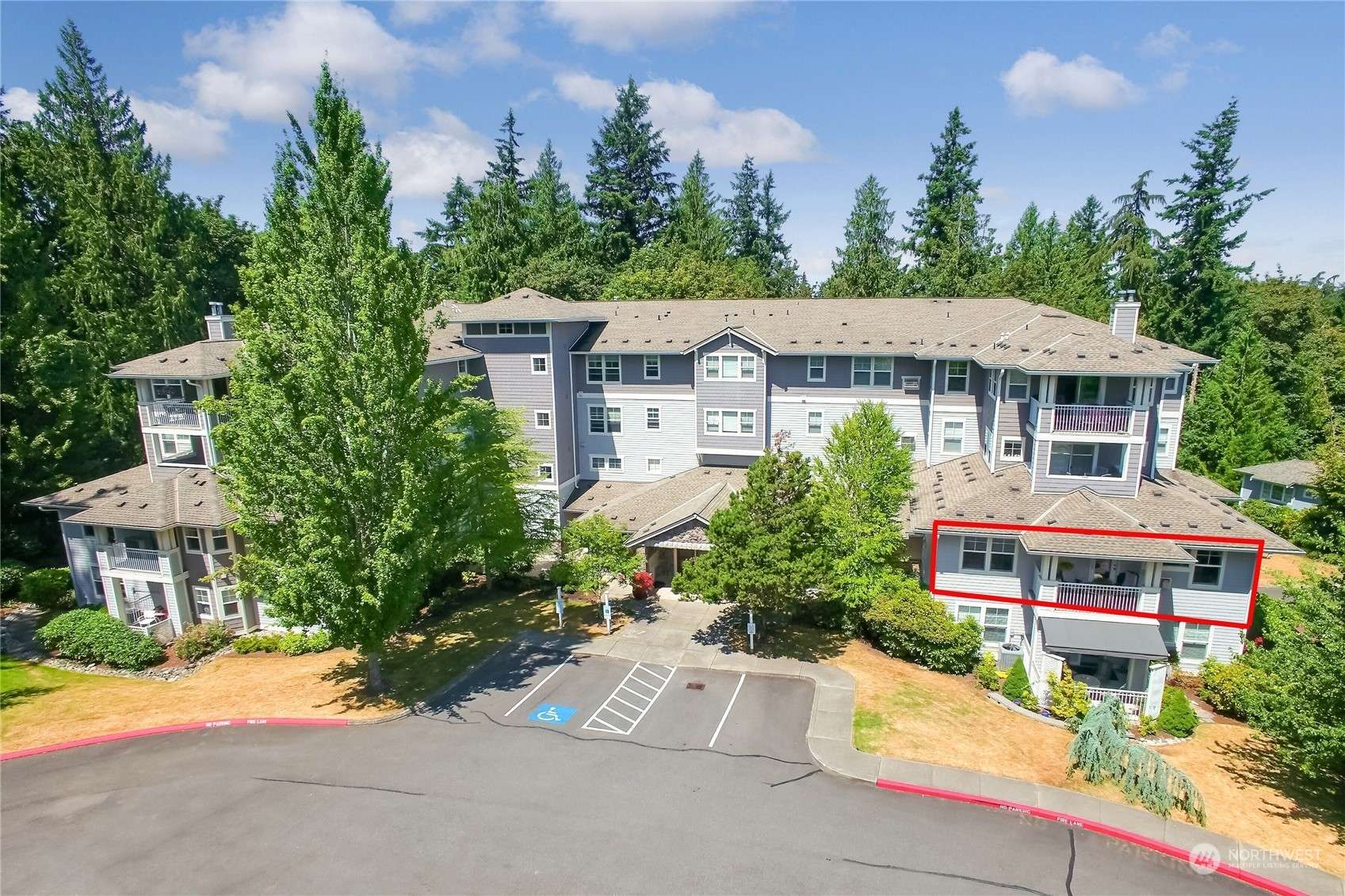 Issaquah, WA 98029,4535 Providence Pt PL SE #207