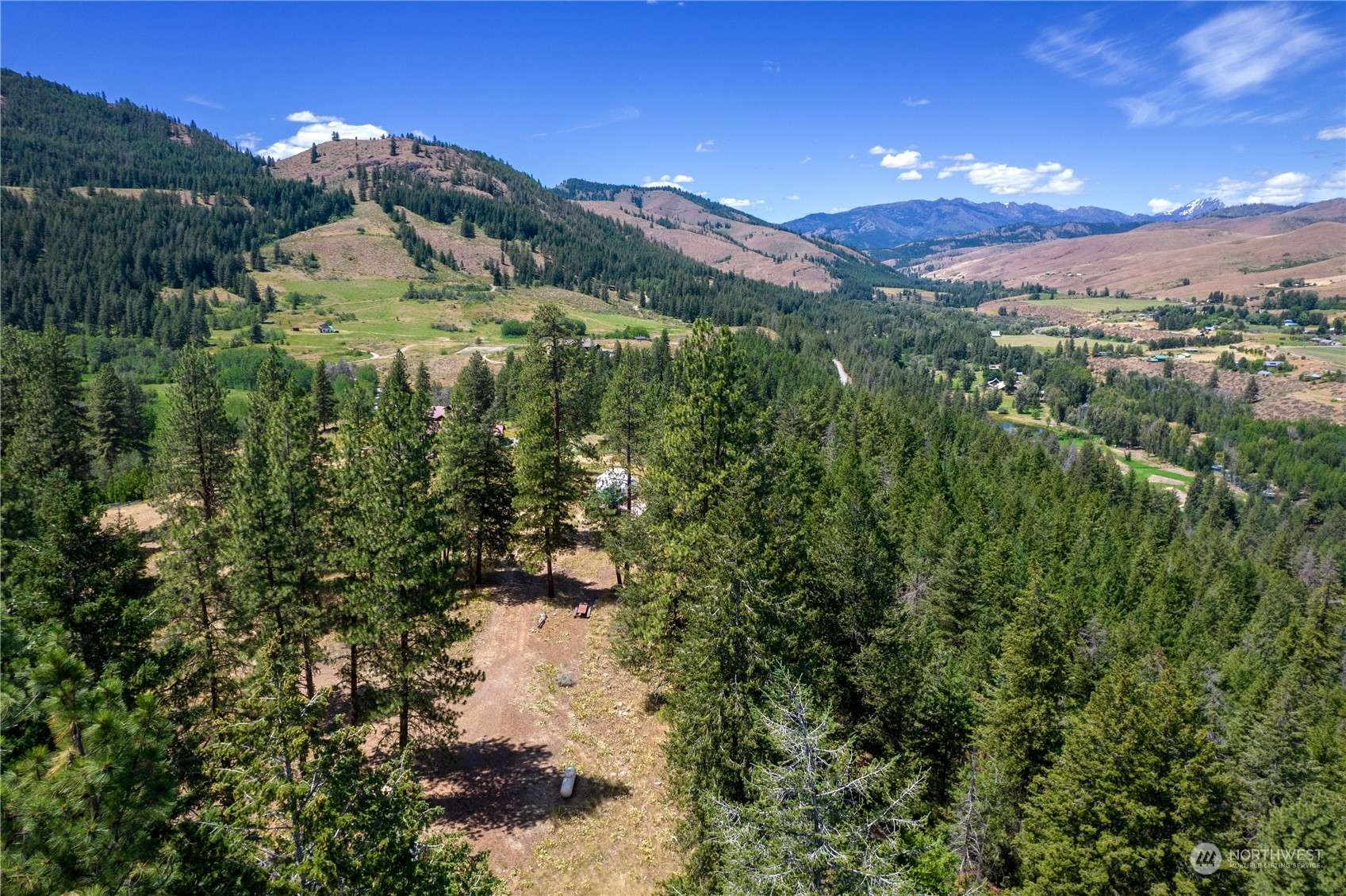 Twisp, WA 98856,27 Malamute RD