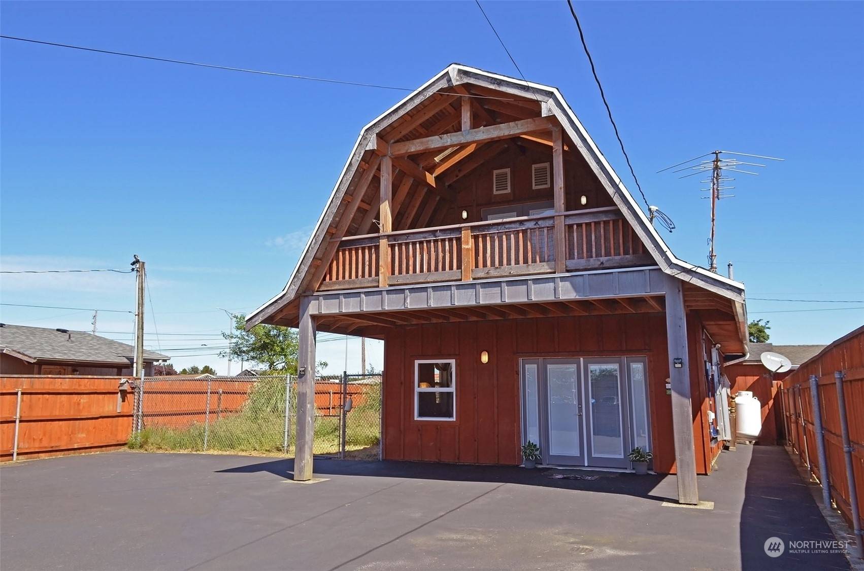 Long Beach, WA 98631,204 7th ST SE