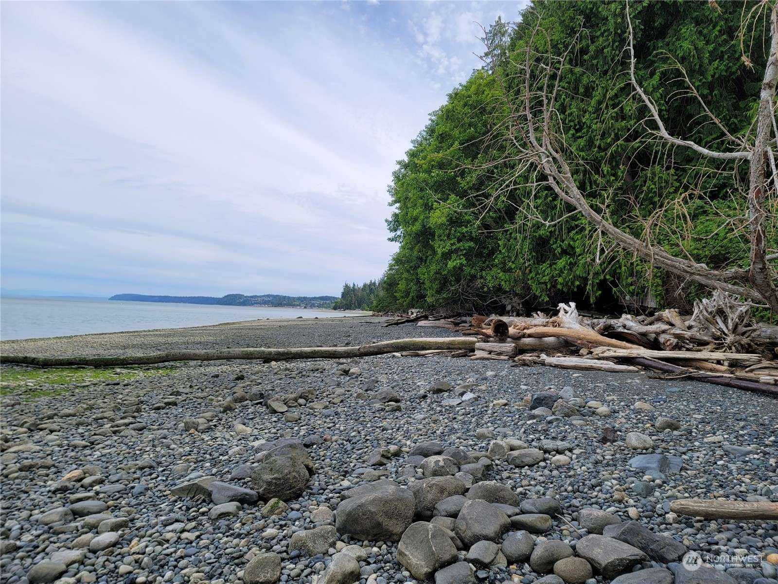 Camano Island, WA 98282,823 SE Camano DR