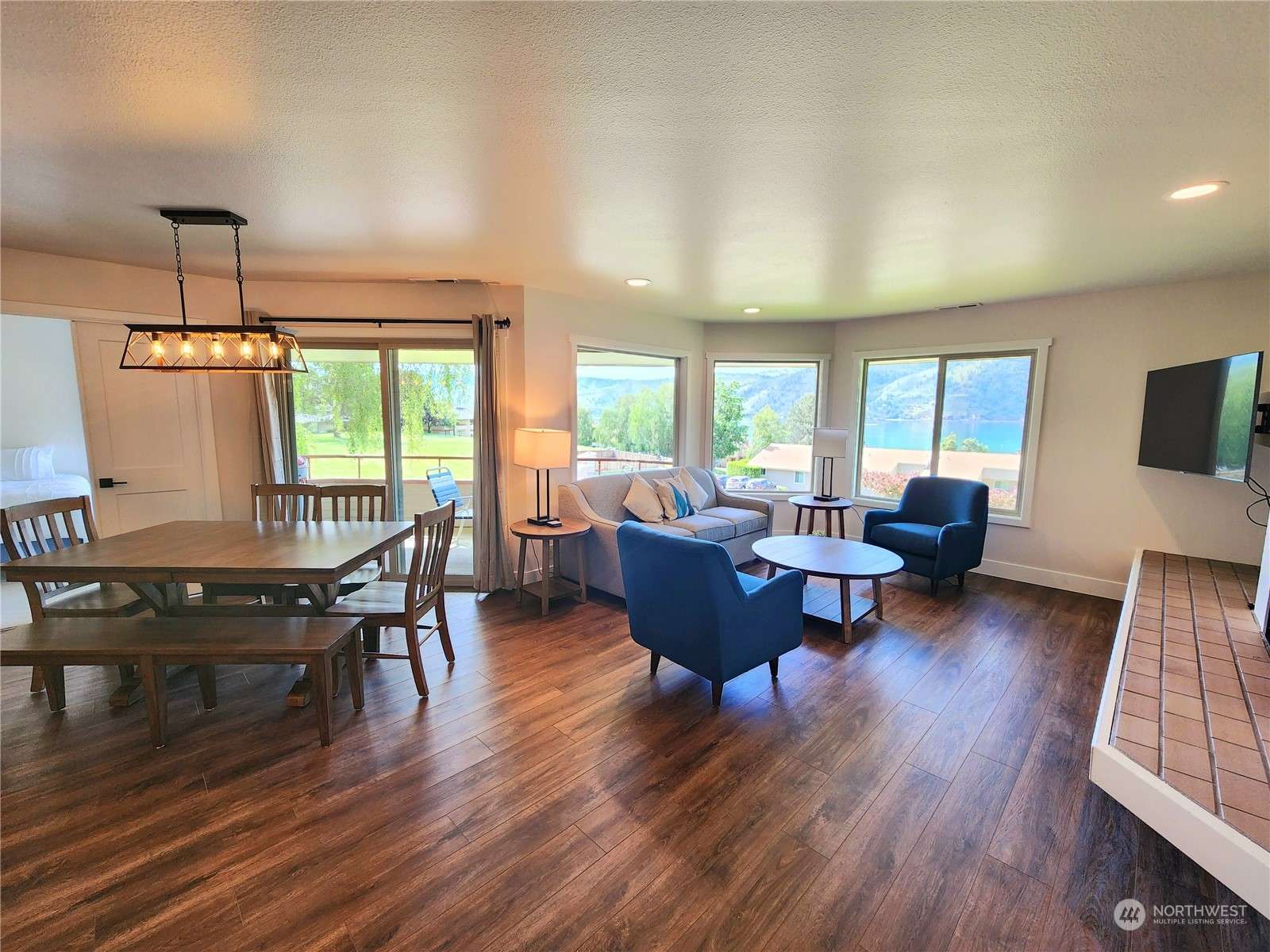 Manson, WA 98816,1 Lodge 617-C
