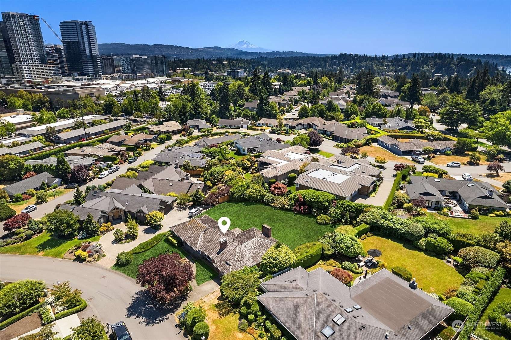 Bellevue, WA 98004,9841 Belfair Ln,