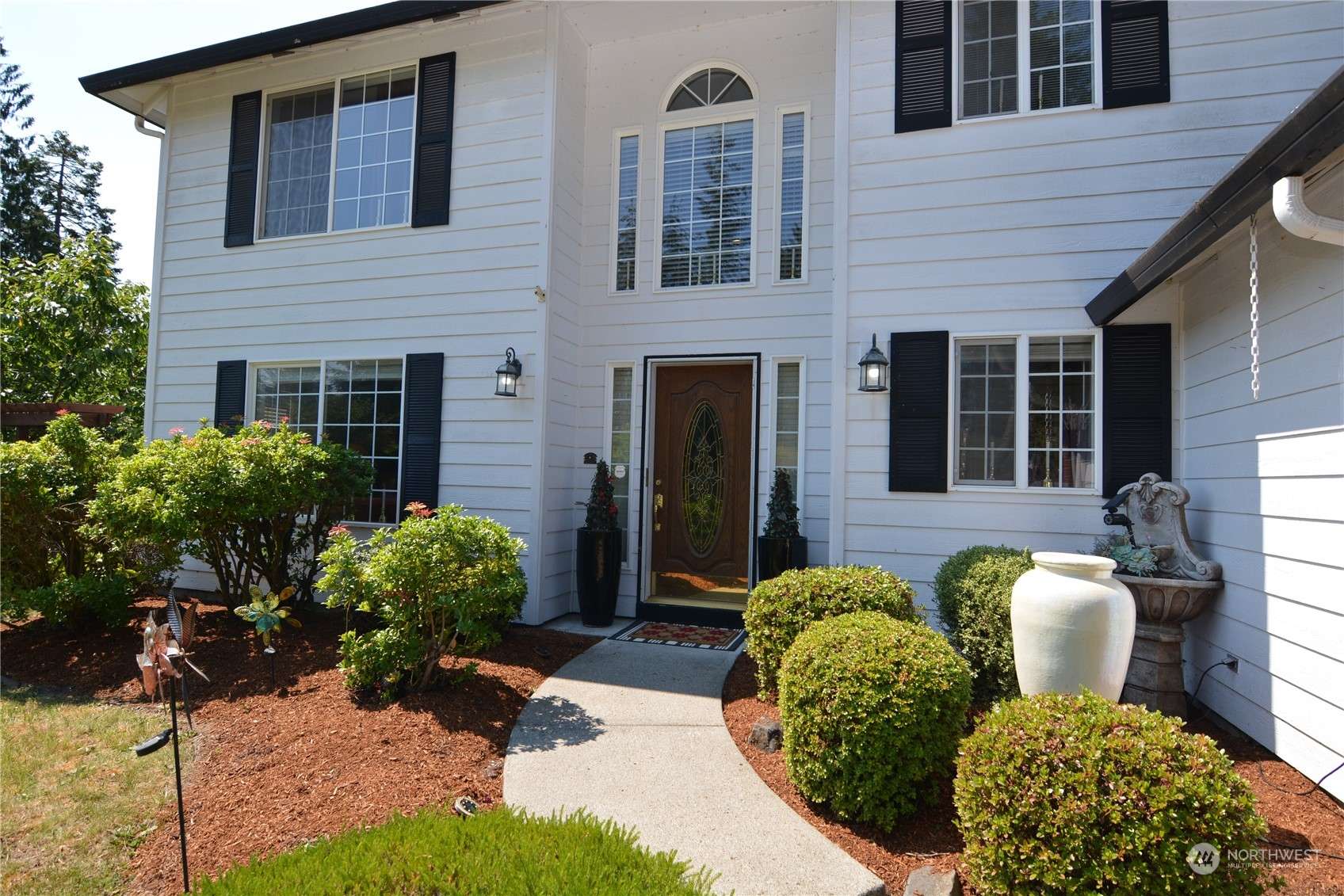 Longview, WA 98632,215 W St James PL