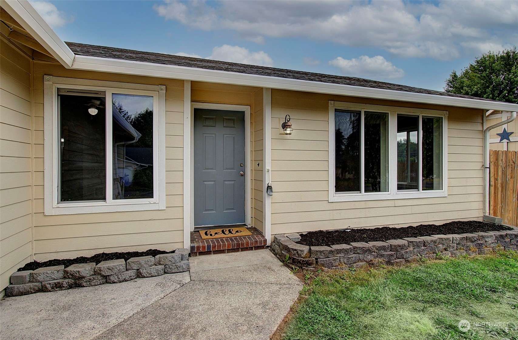Yacolt, WA 98675,307 E Valley ST