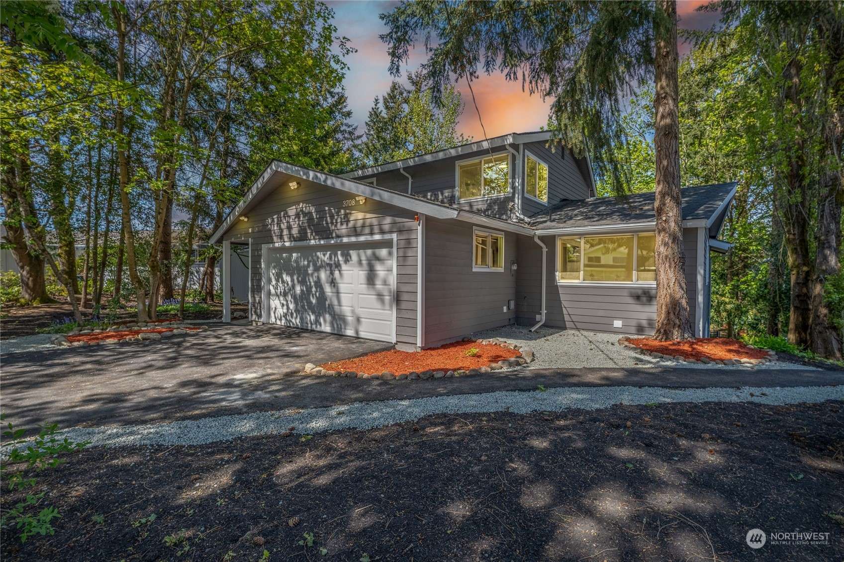 Kent, WA 98032,3708 S Hampton WAY