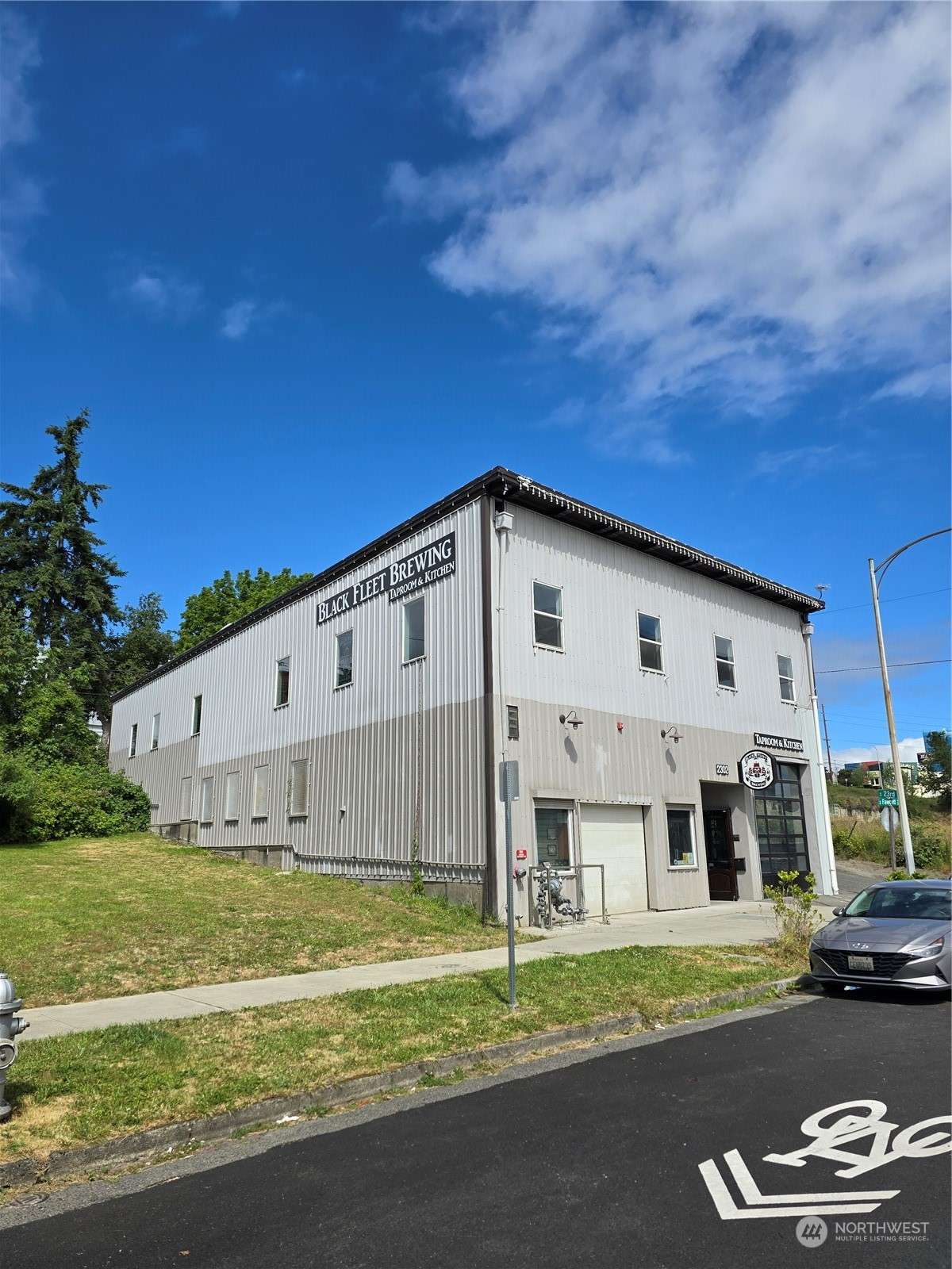 Tacoma, WA 98402,2302 Fawcett AVE