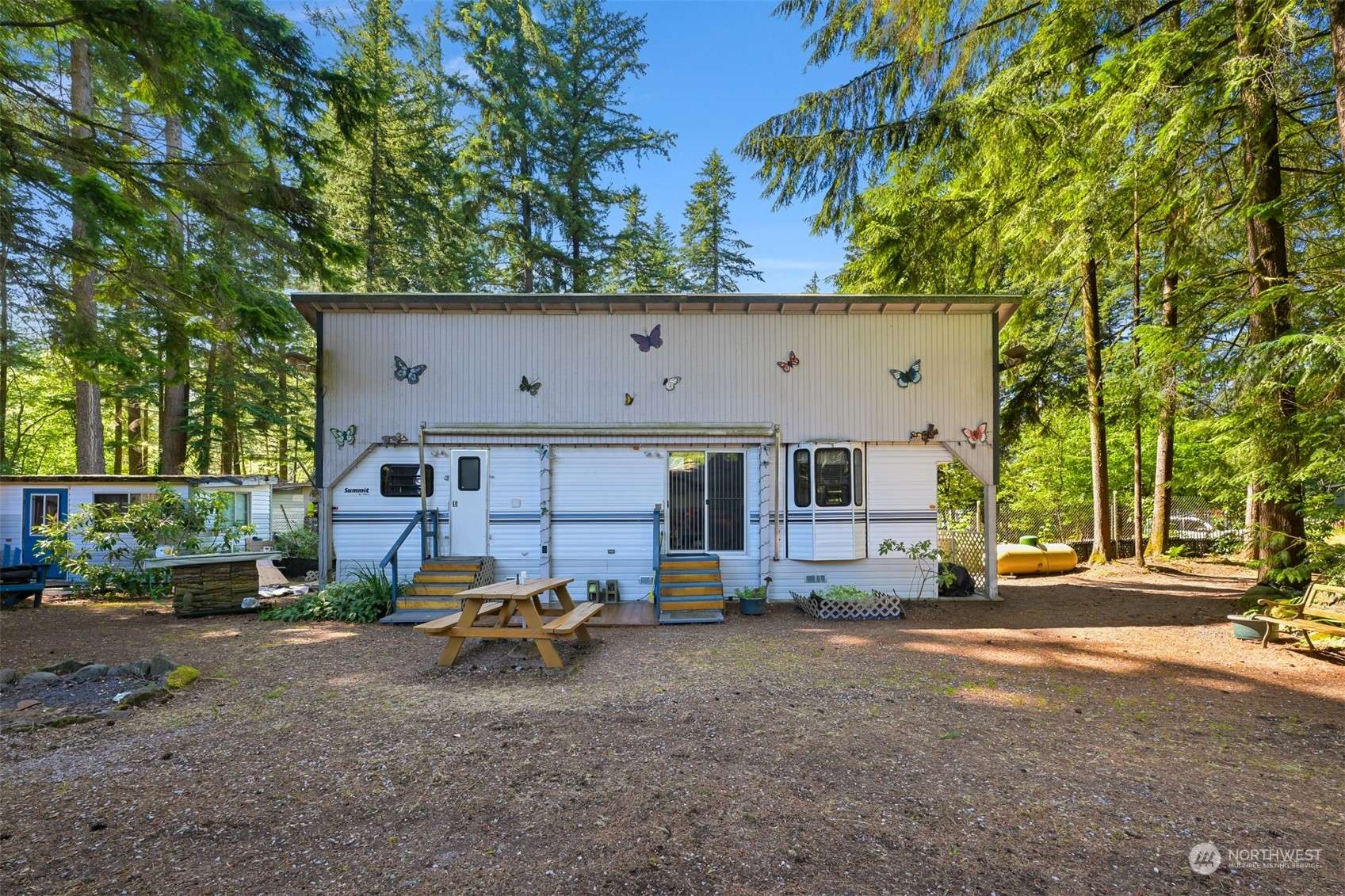Maple Falls, WA 98266,6211 Shamrock RD