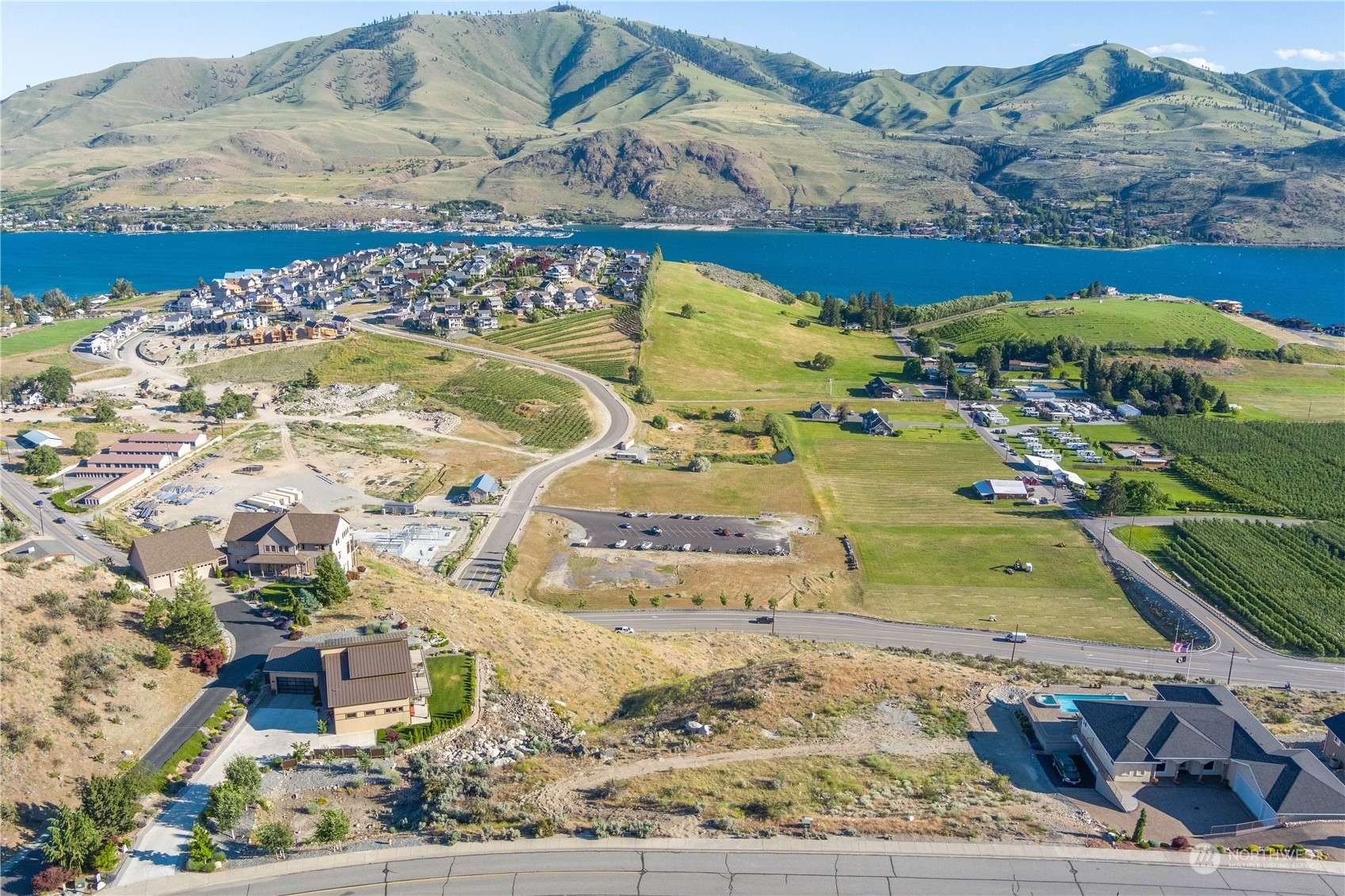 Chelan, WA 98816,320 Orchard View Dr