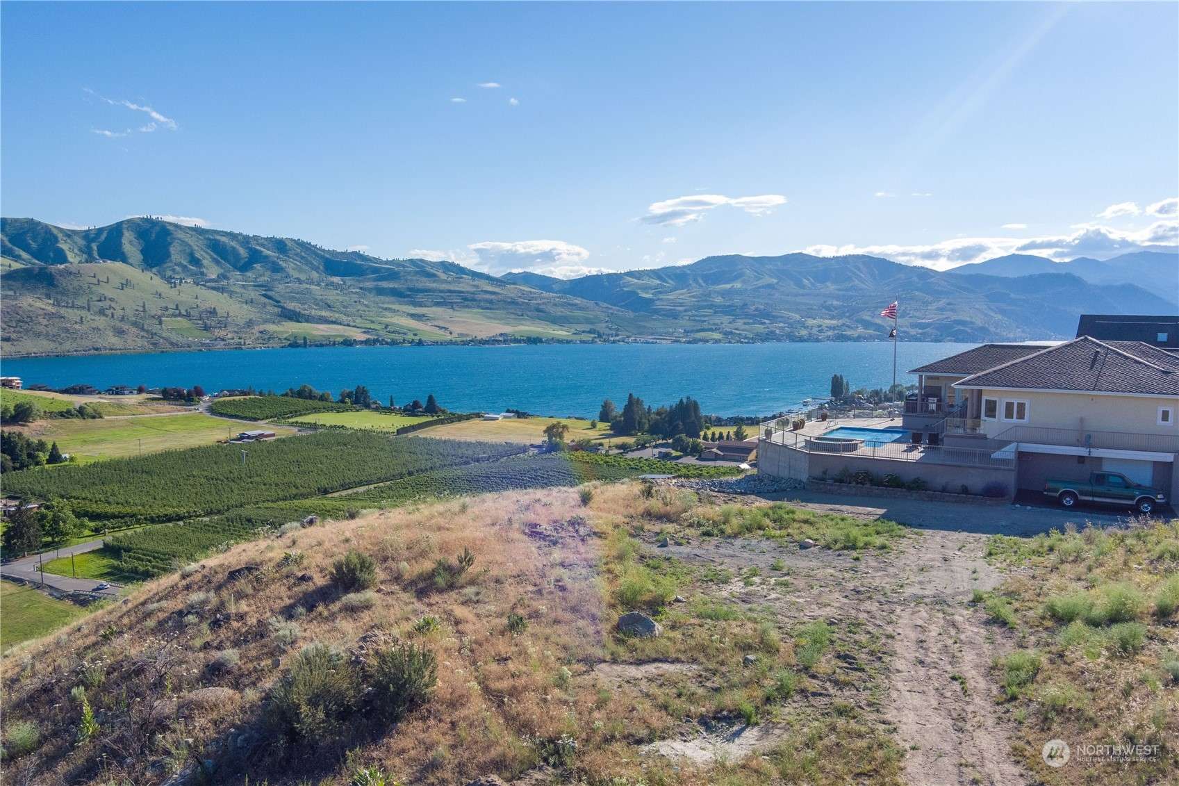 Chelan, WA 98816,320 Orchard View Dr