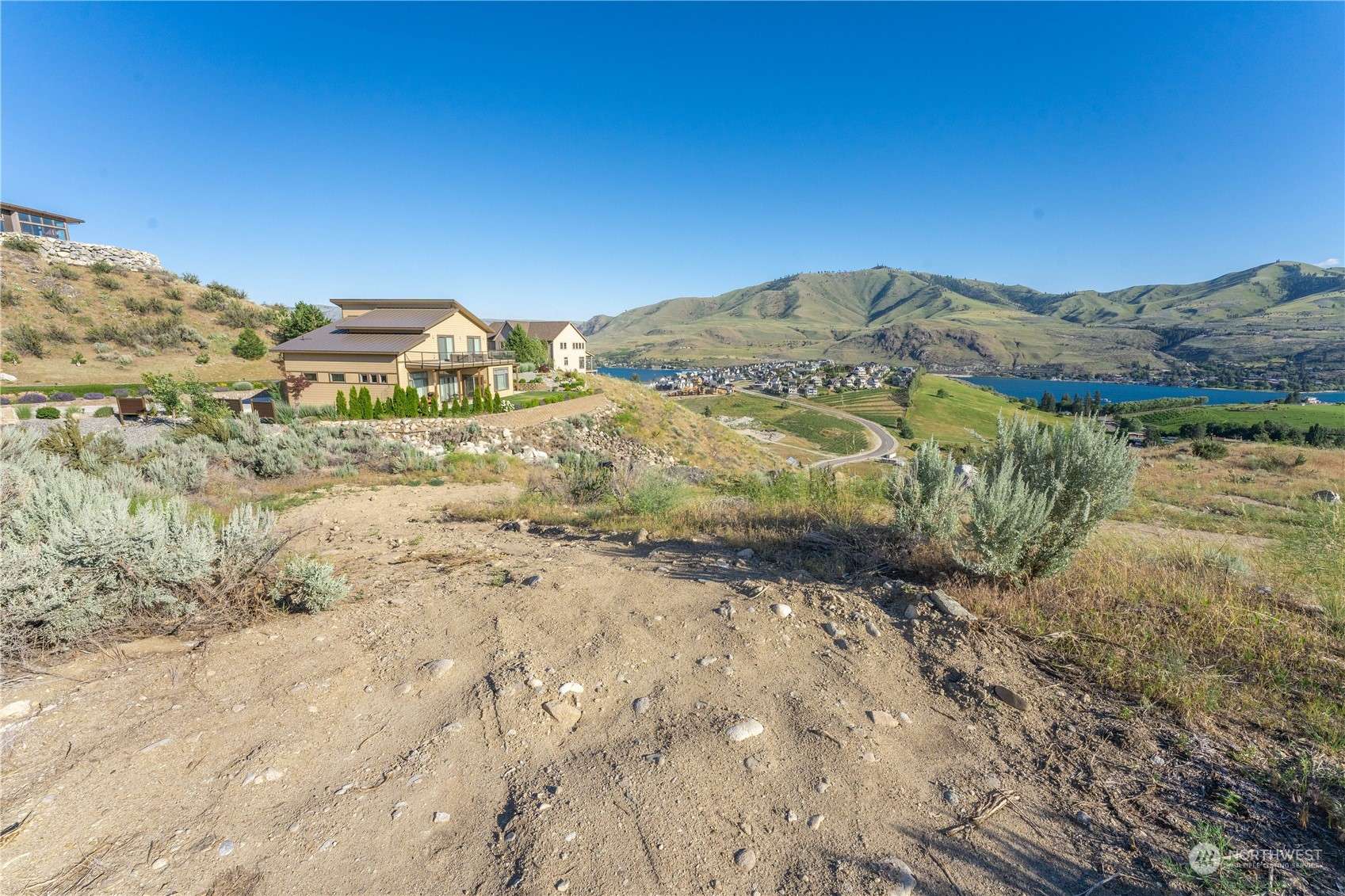 Chelan, WA 98816,320 Orchard View Dr