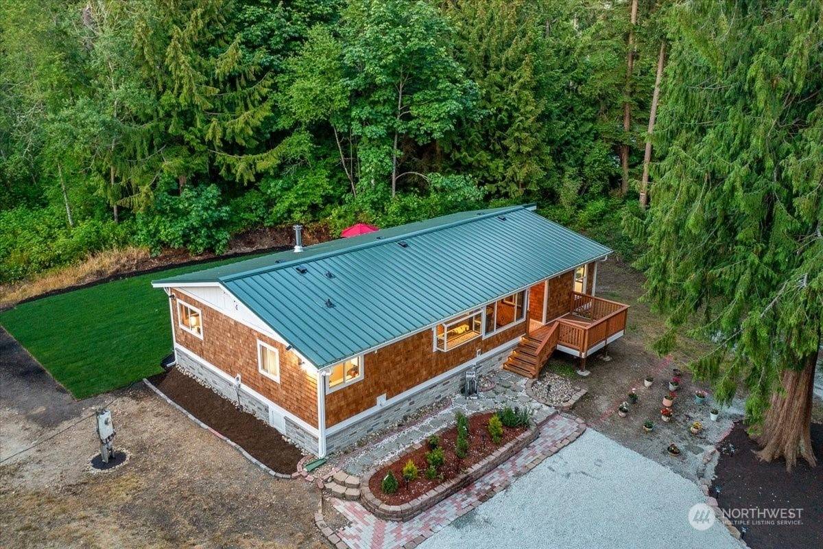 Camano Island, WA 98282,1013 Loganberry LN