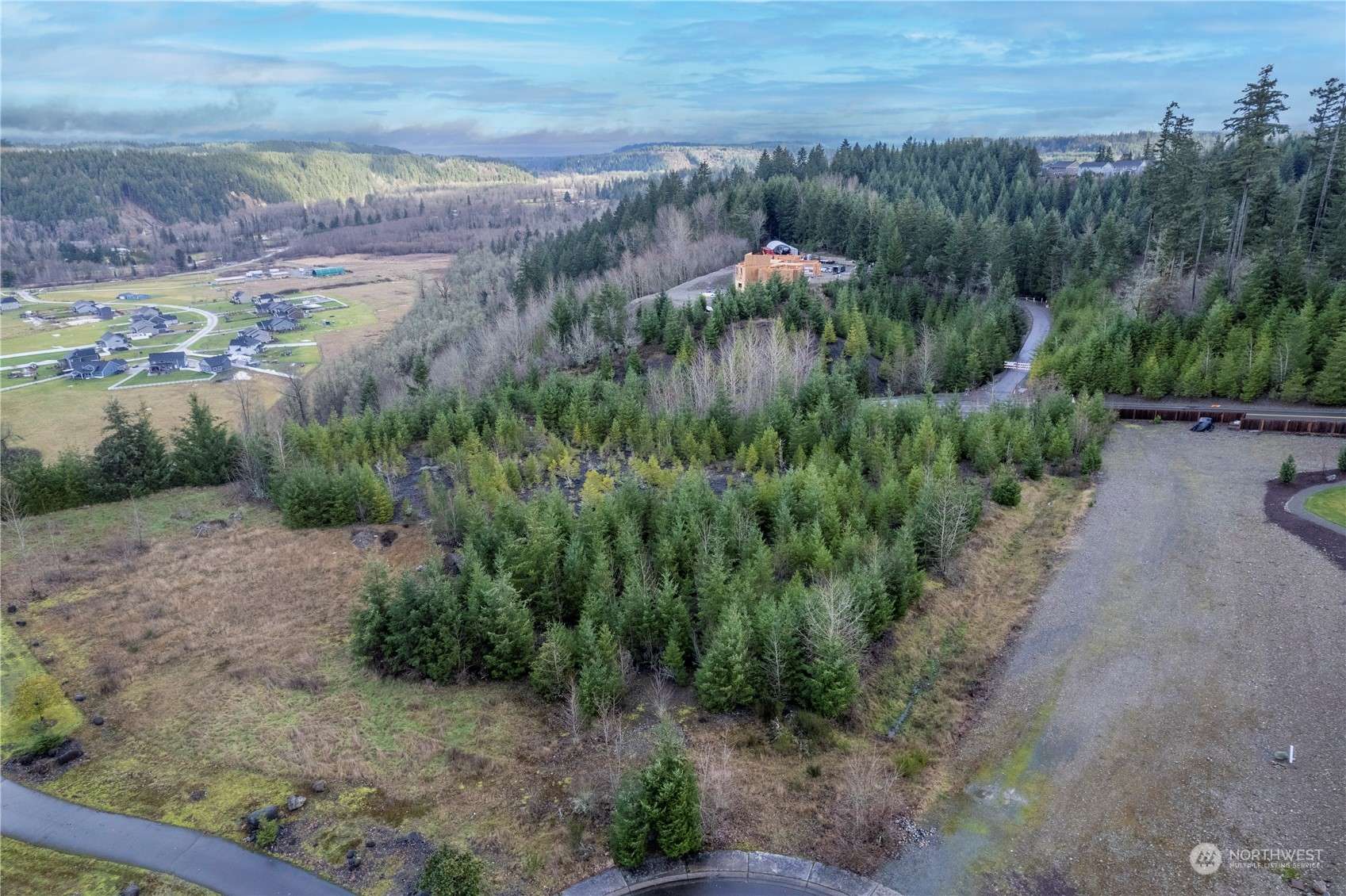 Orting, WA 98360,20323 Diamondhead LN E