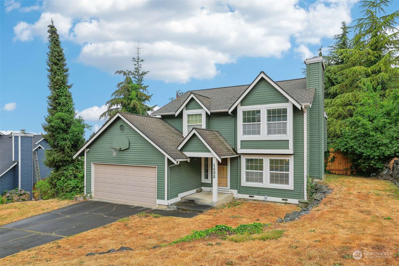 Des Moines, WA 98198,1422 S 263rd PL