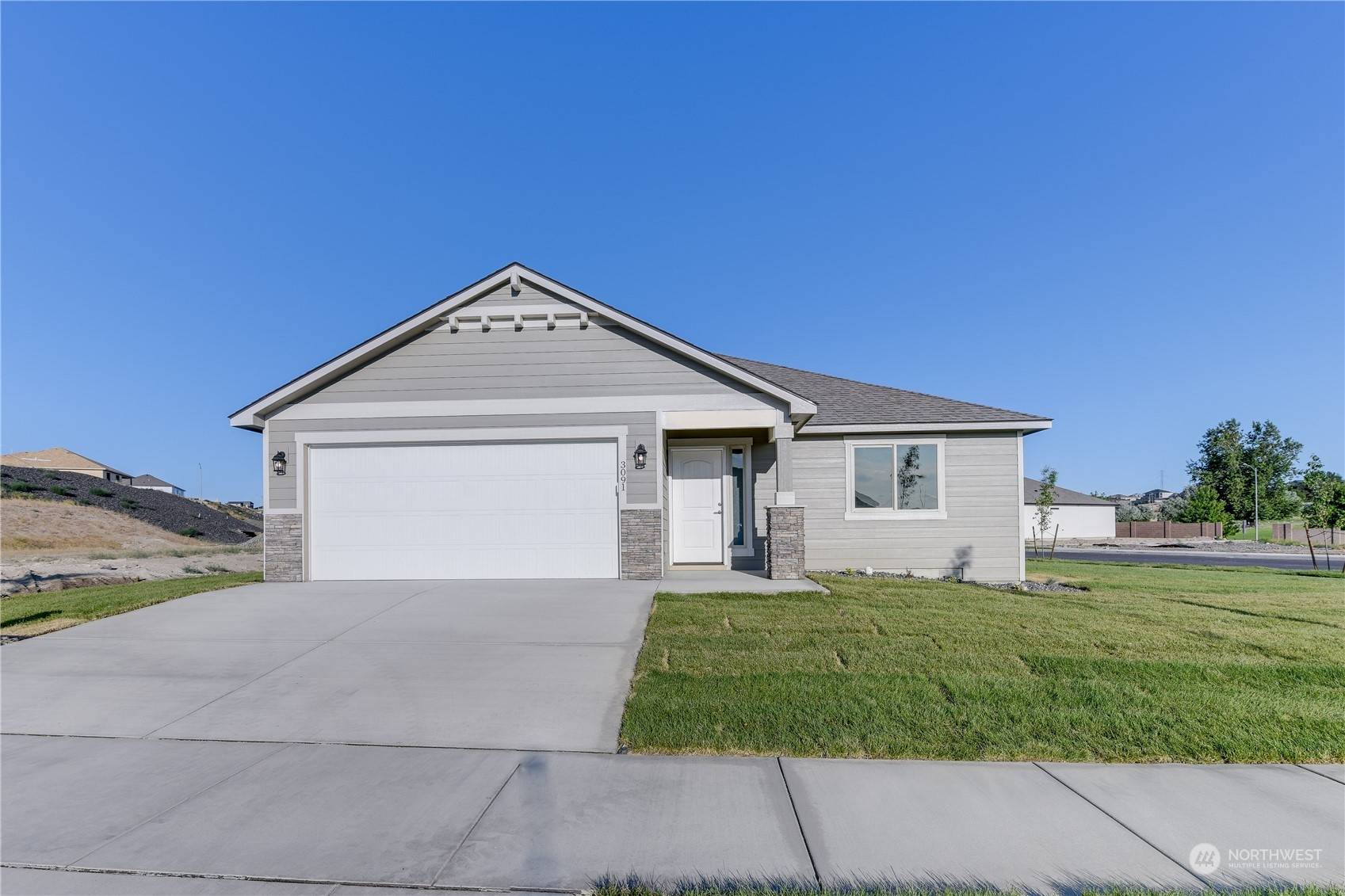 Moses Lake, WA 98837,206 N Lessor Lp