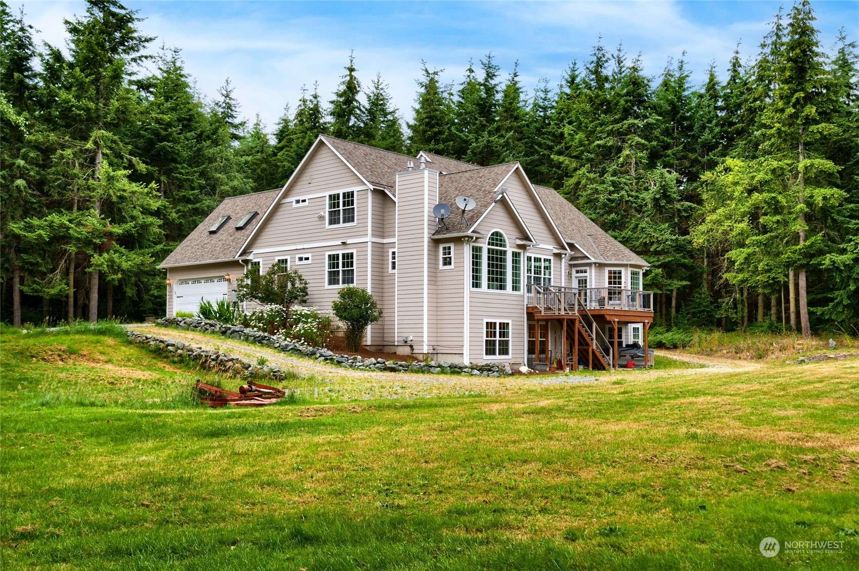 Coupeville, WA 98239,354 Highland Trail