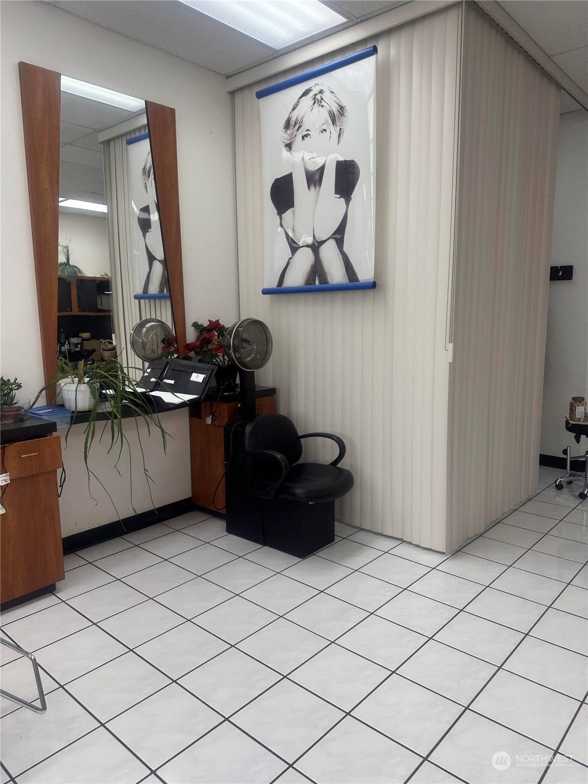 Renton, WA 98059,4820 NE 4th ST #103