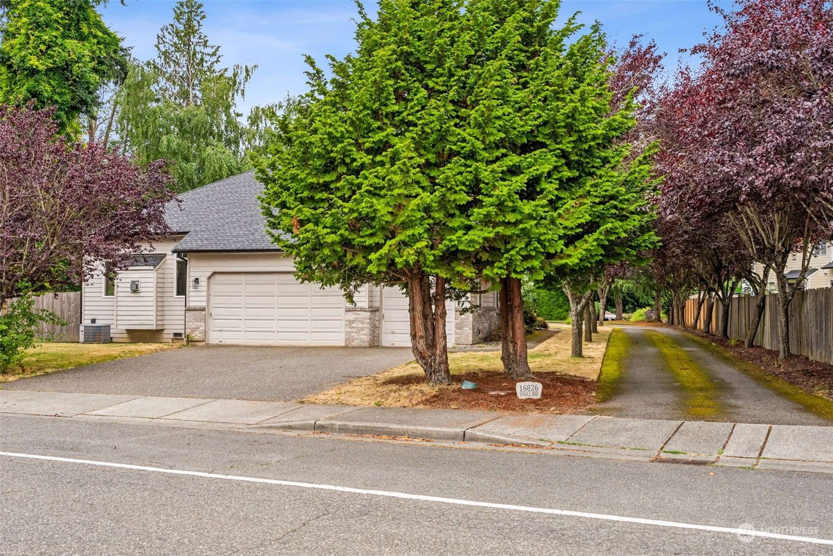 Lynnwood, WA 98037,16830 Spruce WAY