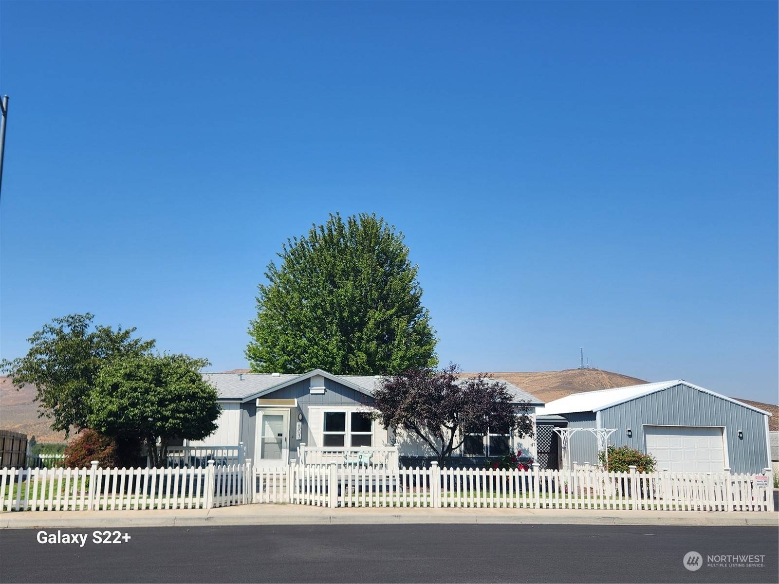 Ephrata, WA 98823,503 SE Hilltop DR