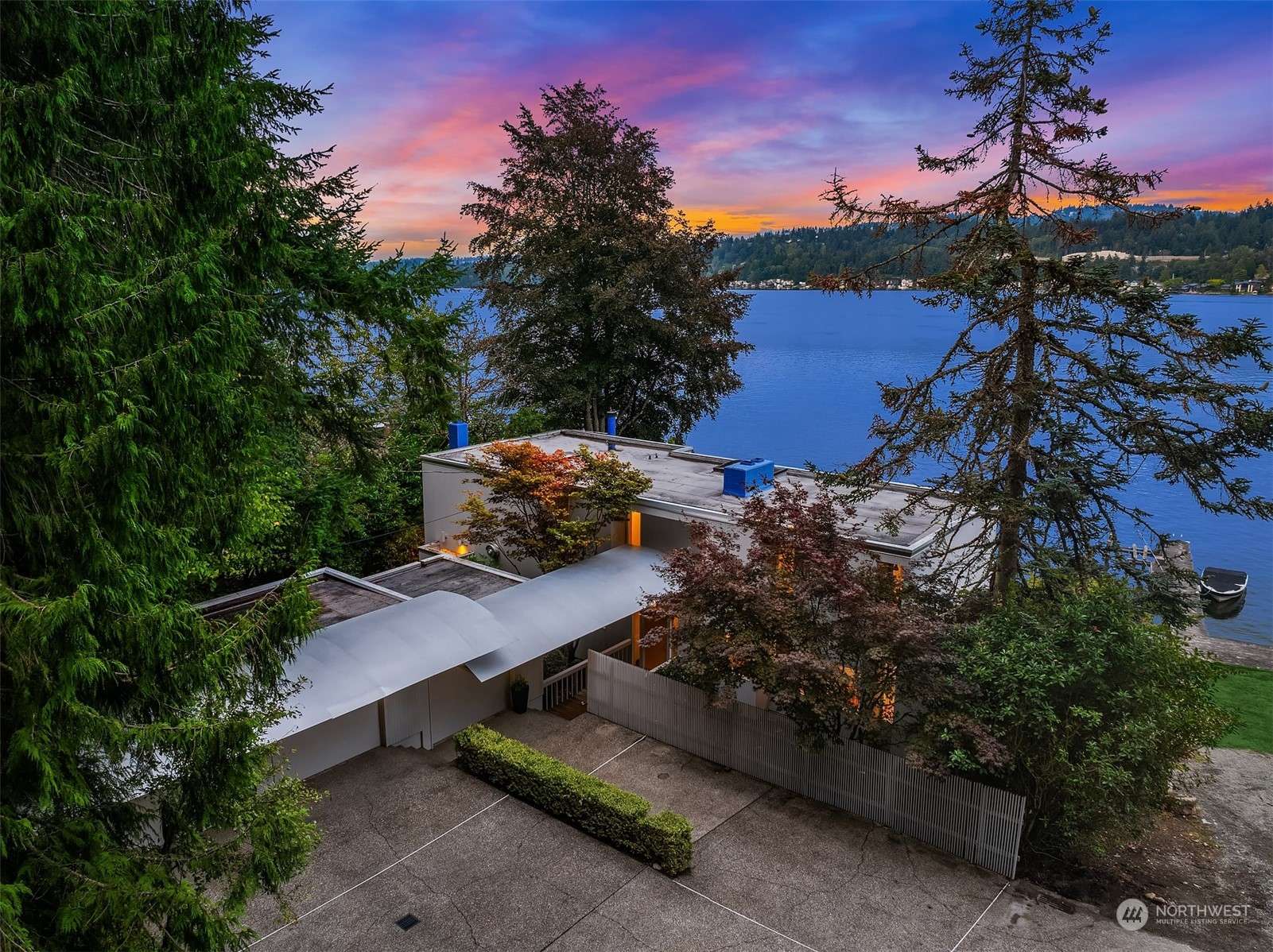 Mercer Island, WA 98040,5438 E Mercer WAY