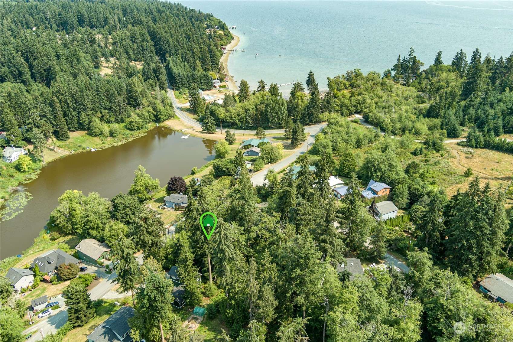 Greenbank, WA 98253,1 XXX Honeymoon - Lake DR