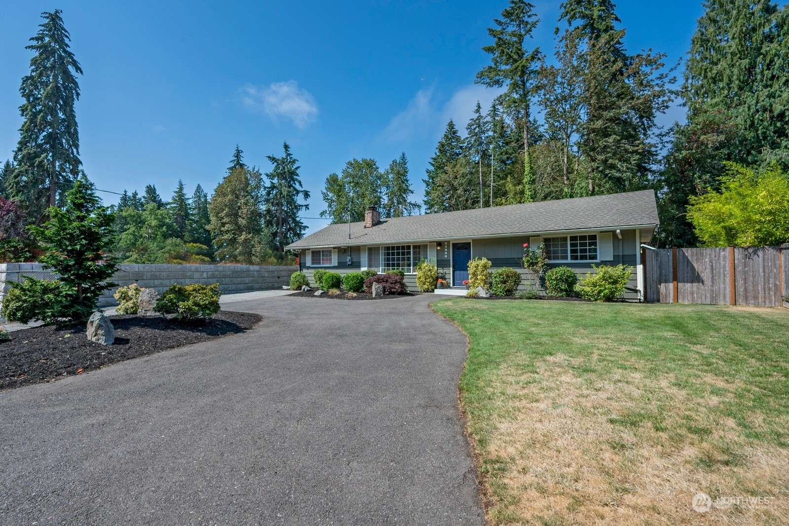 Edmonds, WA 98026,22930 85th PL W