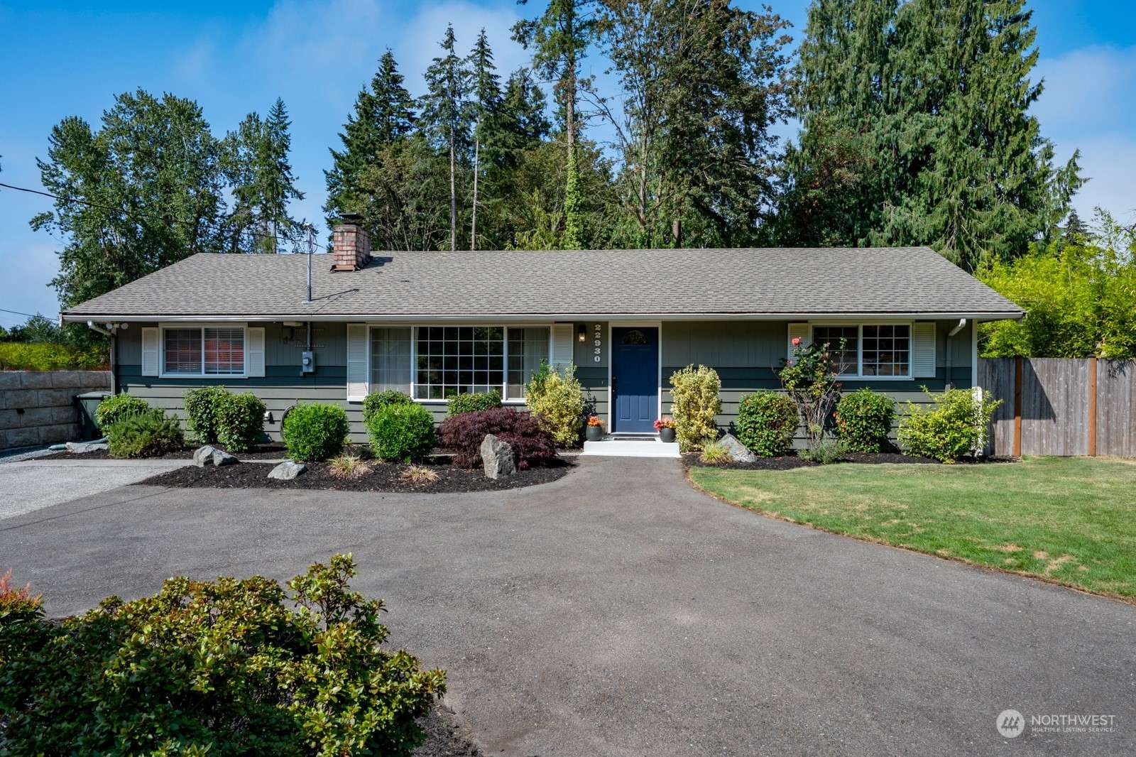 Edmonds, WA 98026,22930 85th PL W