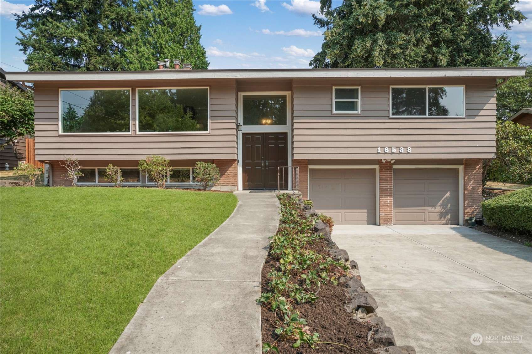 Bellevue, WA 98008,16538 SE 30th ST