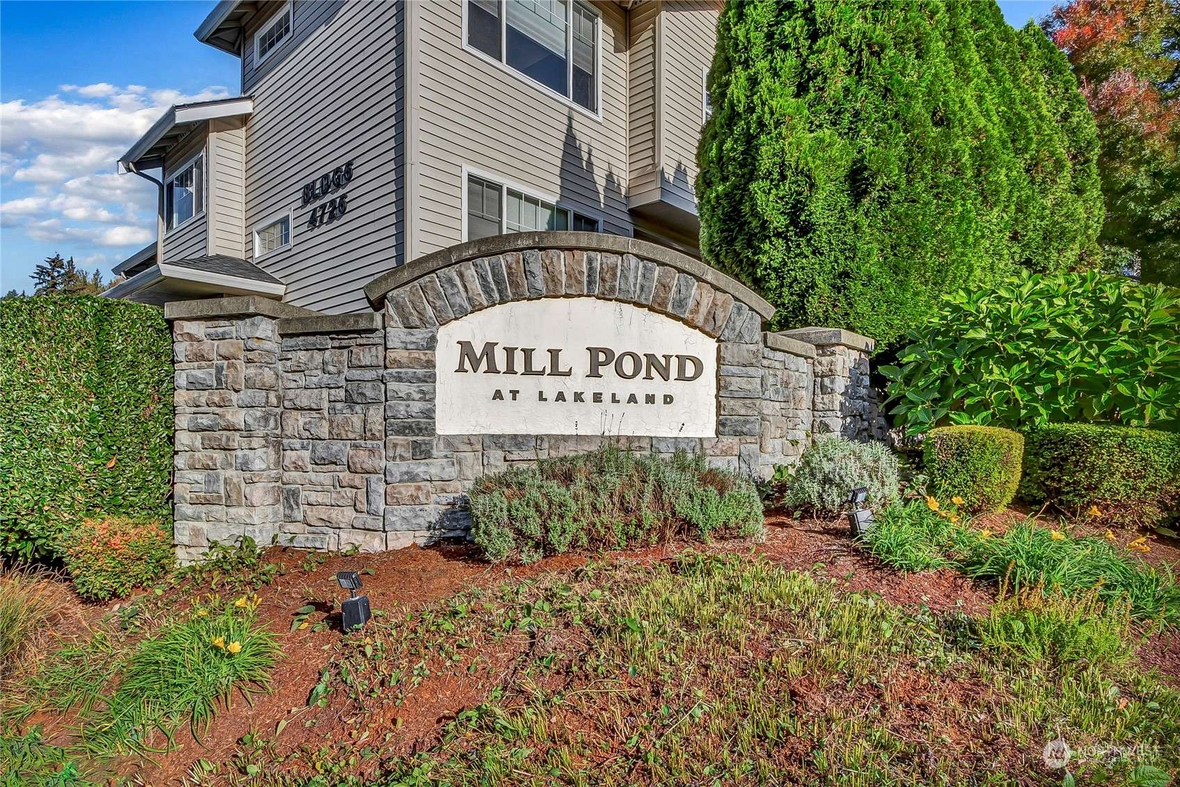 Auburn, WA 98092,4712 Mill Pond DR SE #1101