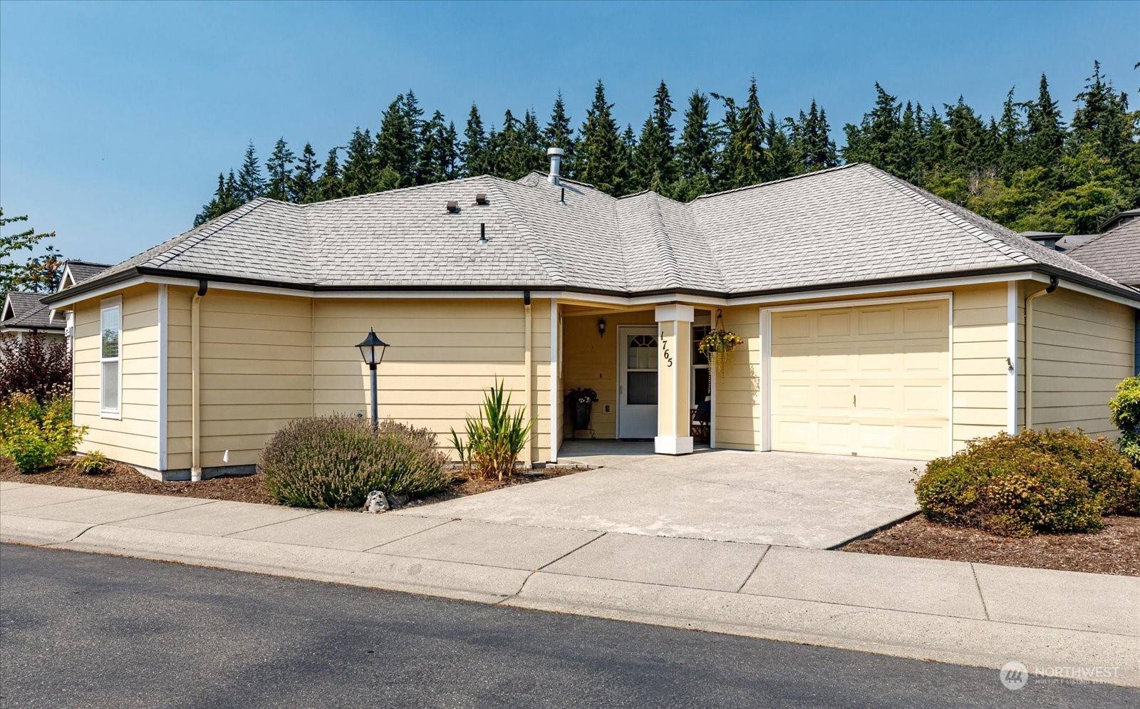 Freeland, WA 98249,1765 Compass BLVD #34