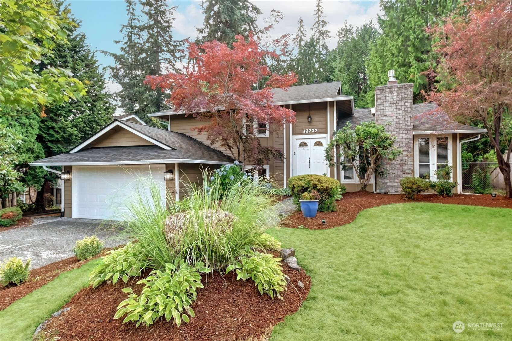 Bellevue, WA 98006,12727 SE 68th PL