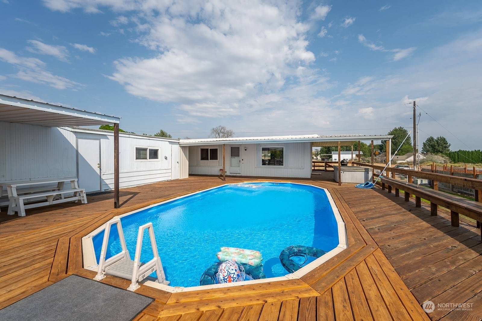 Moses Lake, WA 98837,6417 NE D.2 RD