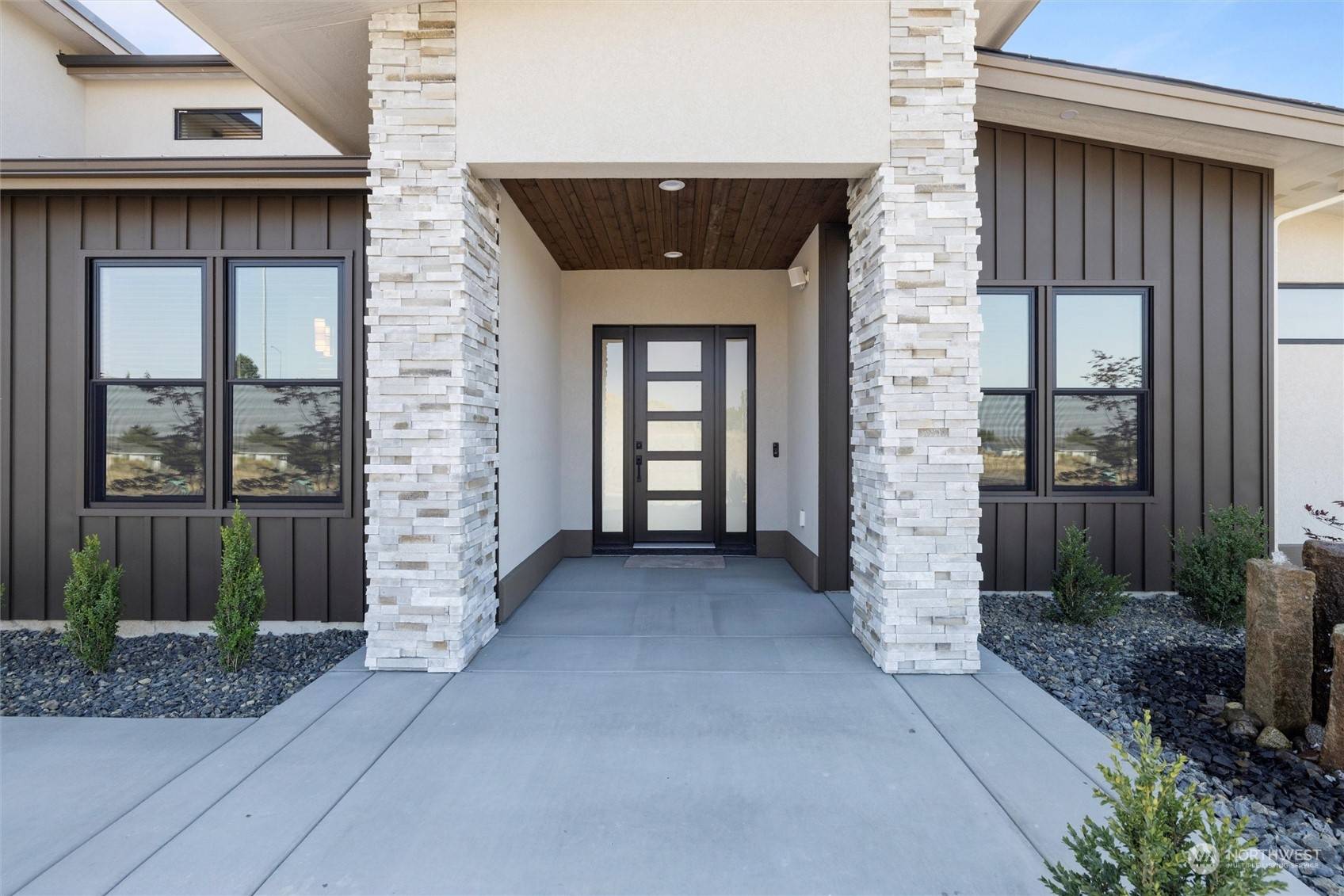Richland, WA 99352,925 Heidel CT