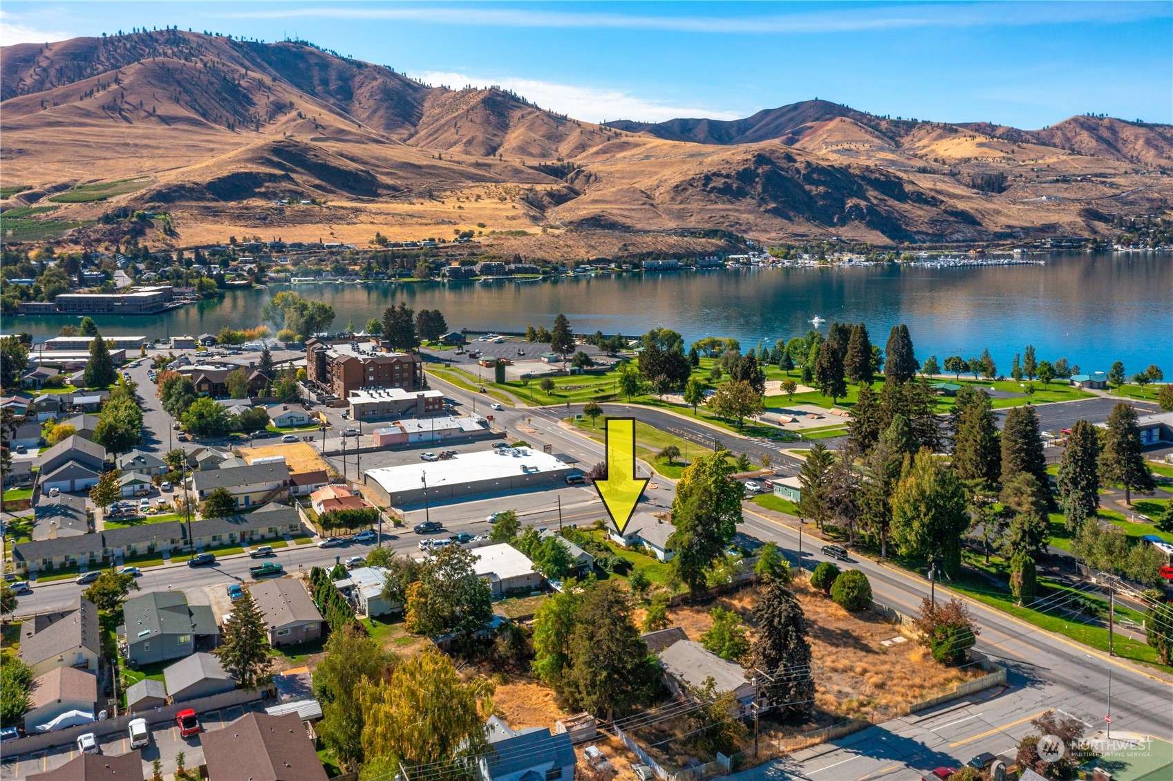 Chelan, WA 98816,332 W Gibson AVE