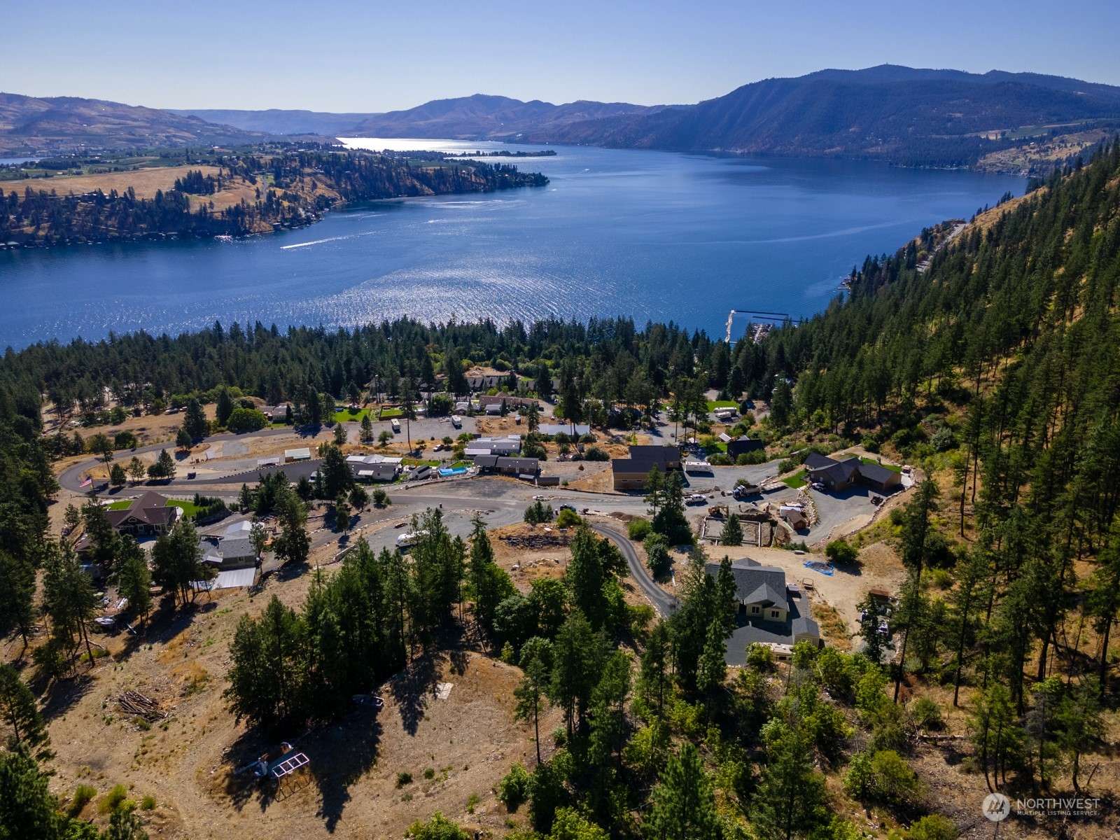 Chelan, WA 98816,416 McClosky DR