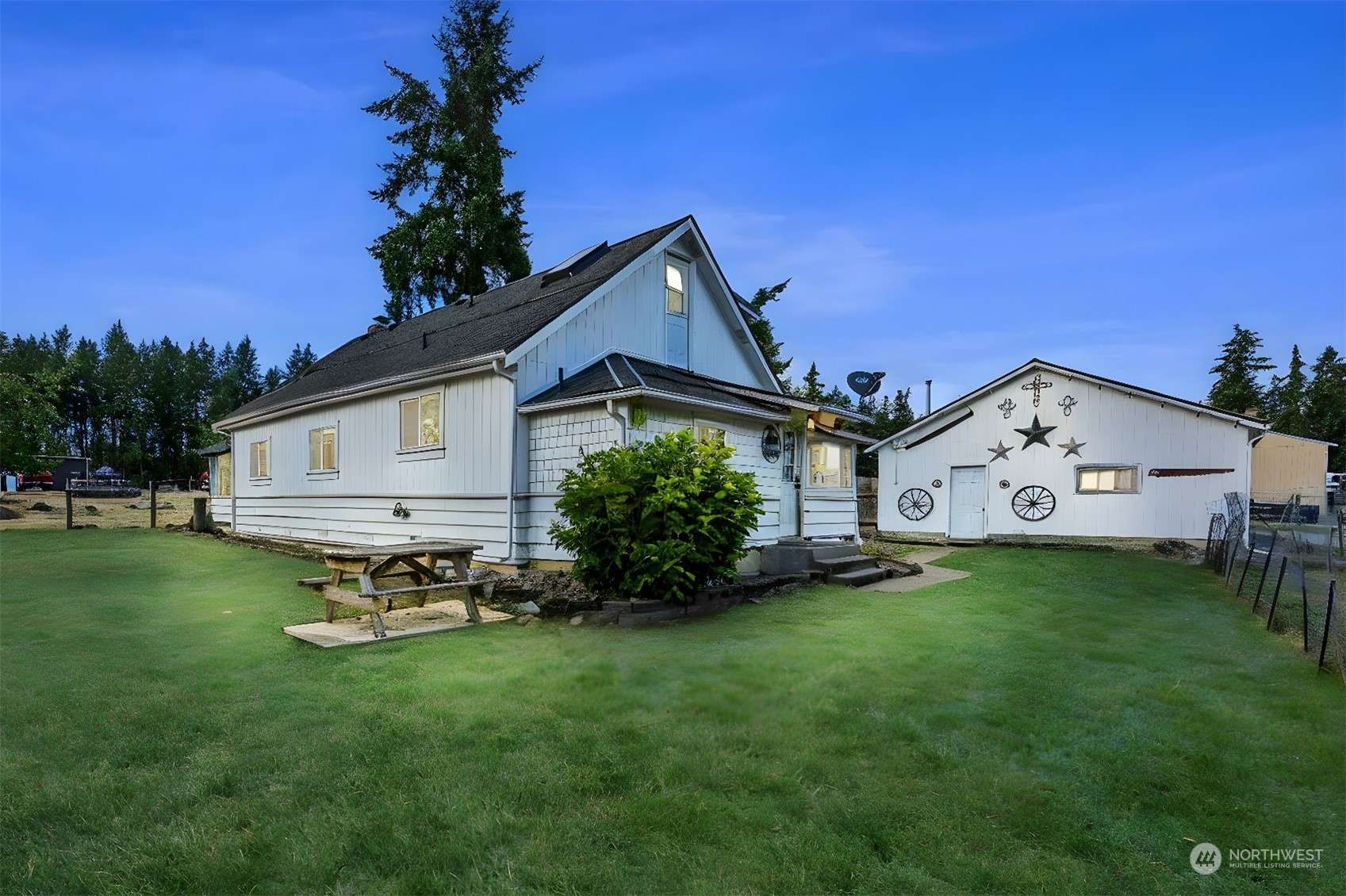 Roy, WA 98580,2014 Kinsman CT E