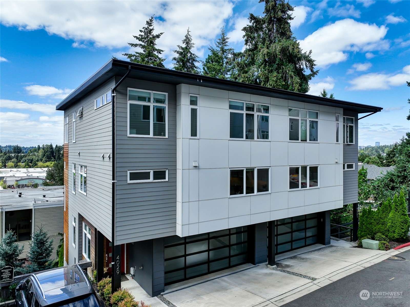 Bellevue, WA 98006,4029 129th CT SE #21