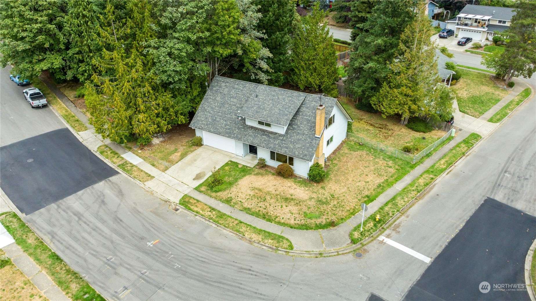 Redmond, WA 98052,10010 161st AVE NE