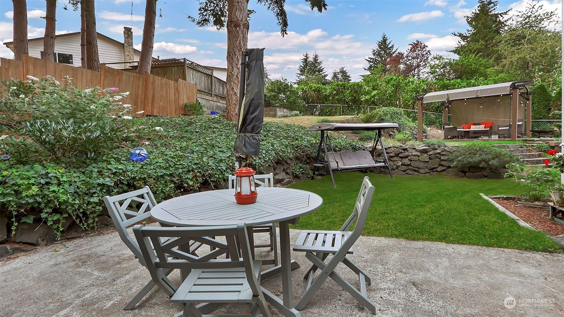 Federal Way, WA 98023,3307 SW 331st ST