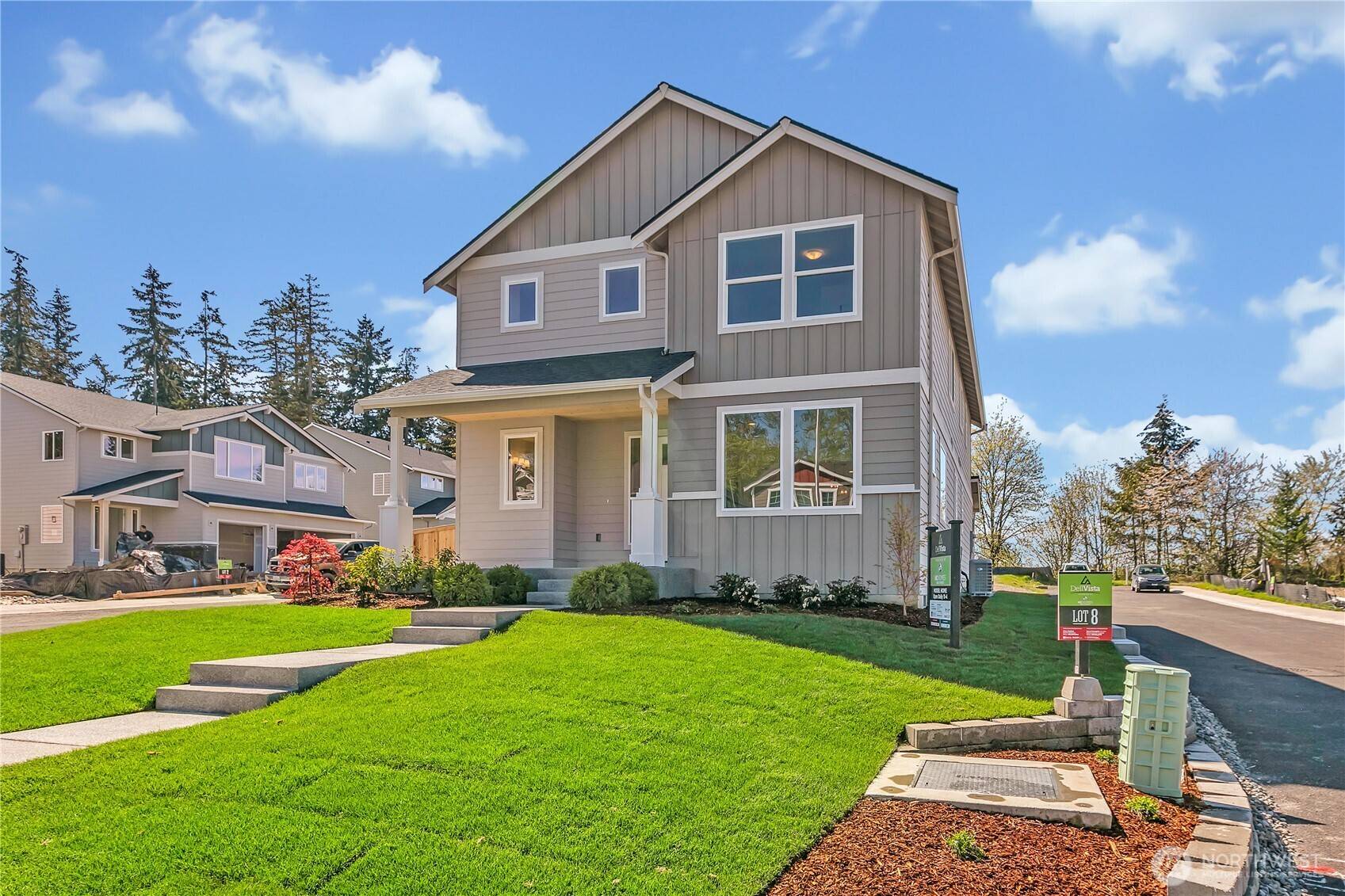 Puyallup, WA 98375,16212 76th Avenue Ct E
