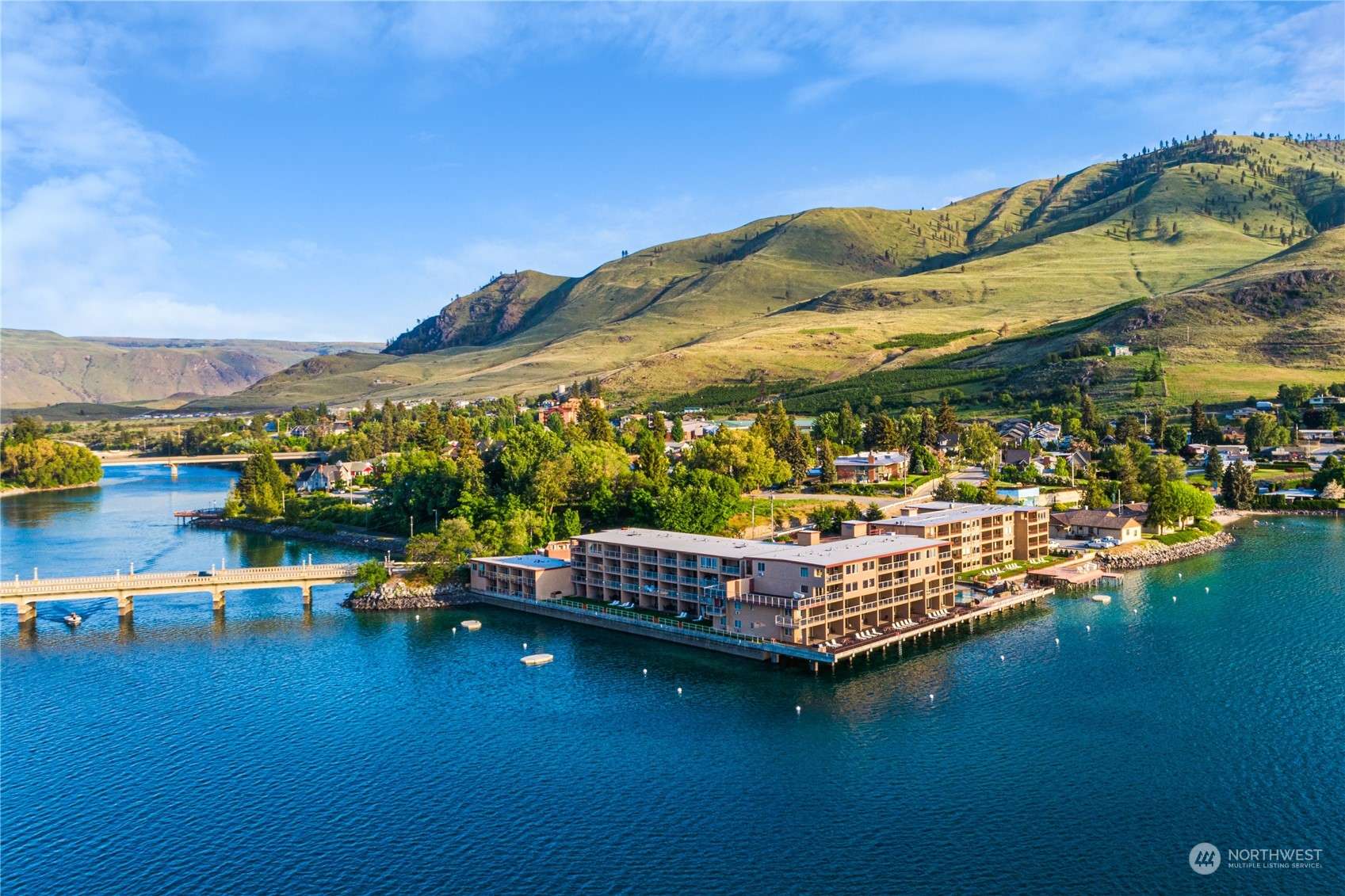 Chelan, WA 98816,322 W Woodin Ave #523