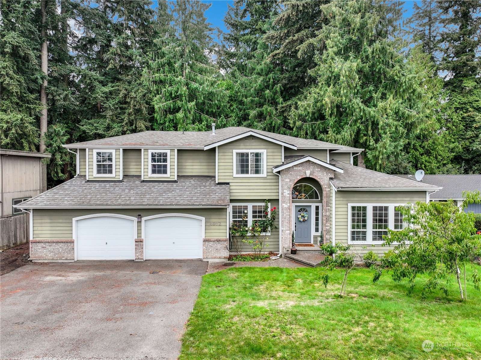 Lake Tapps, WA 98391,4902 Lakeridge DR E