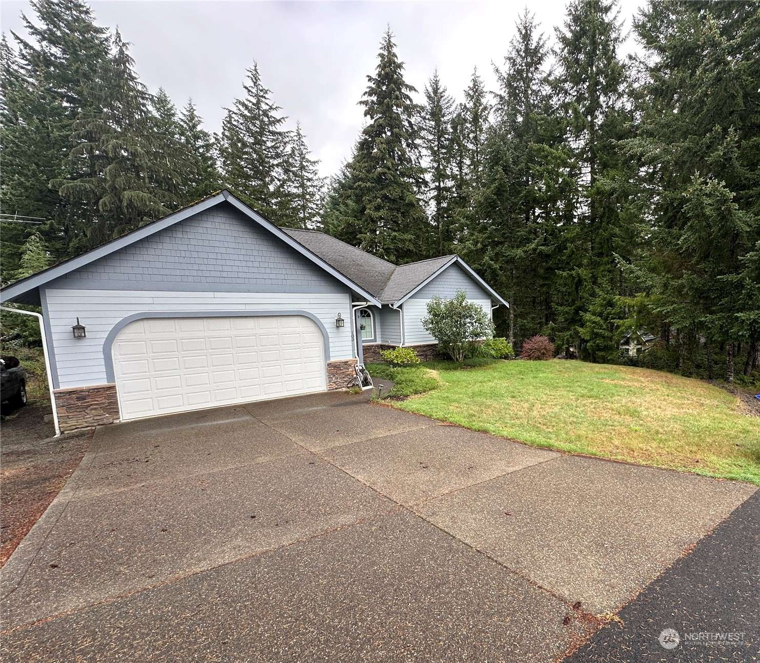 Union, WA 98592,100 E Hemlock LN