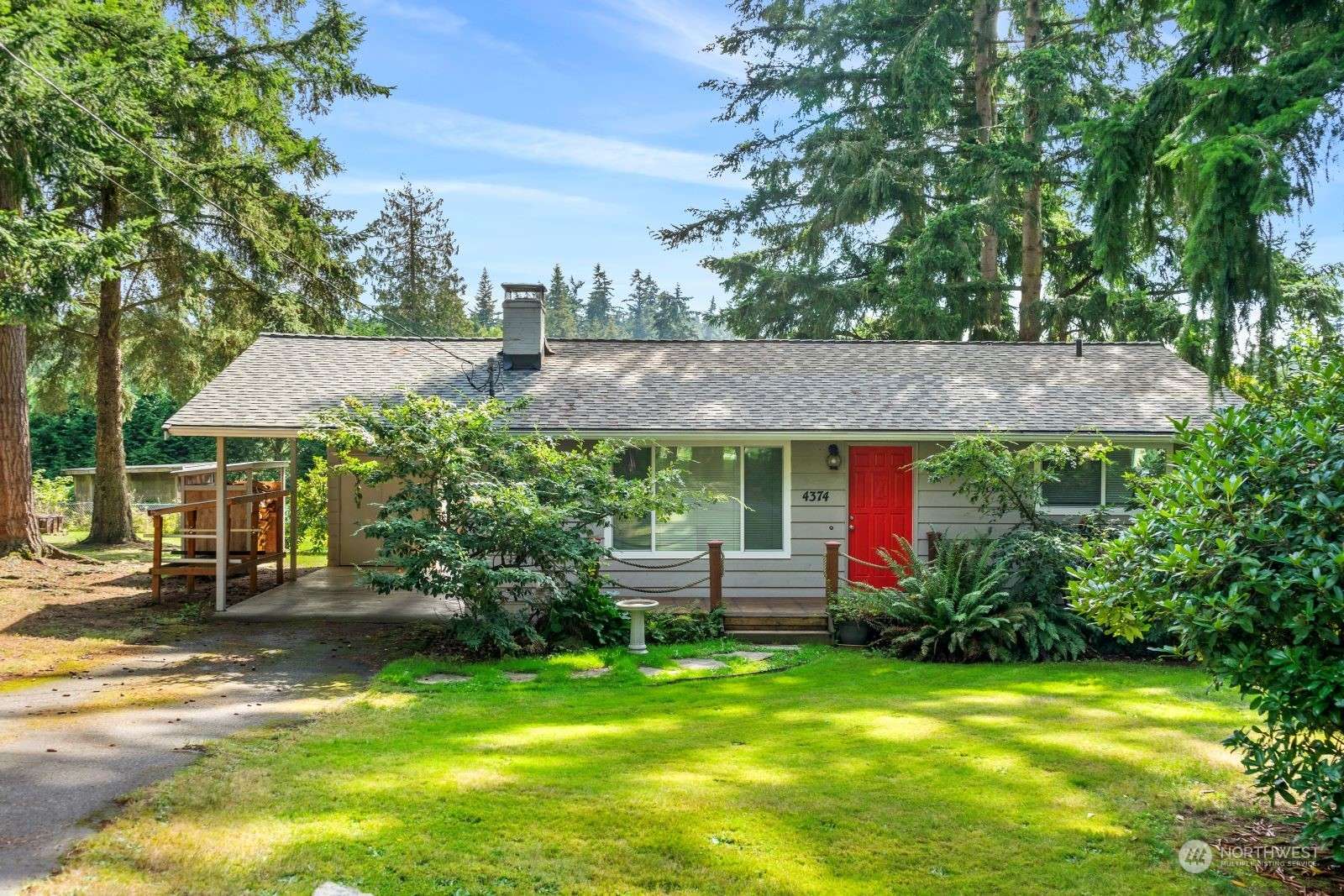 Clinton, WA 98236,4374 Meadow Lane