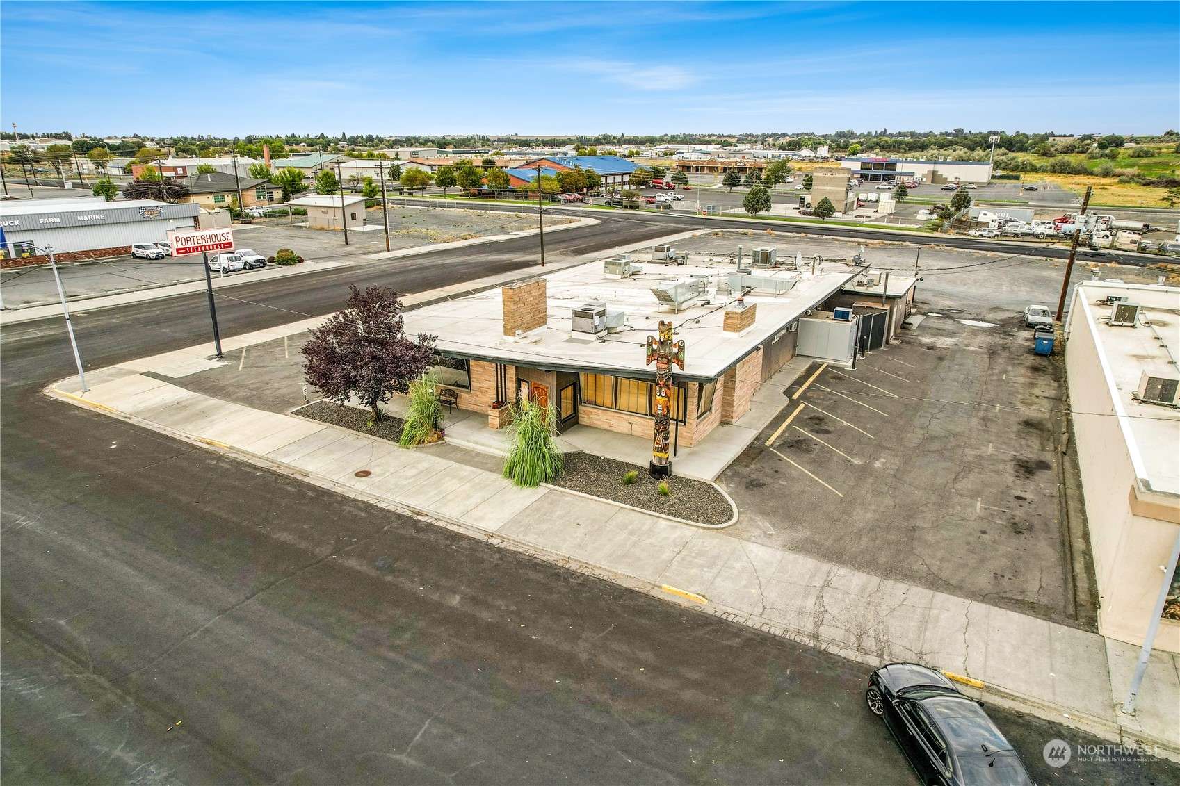 Moses Lake, WA 98837,217 N Elder ST