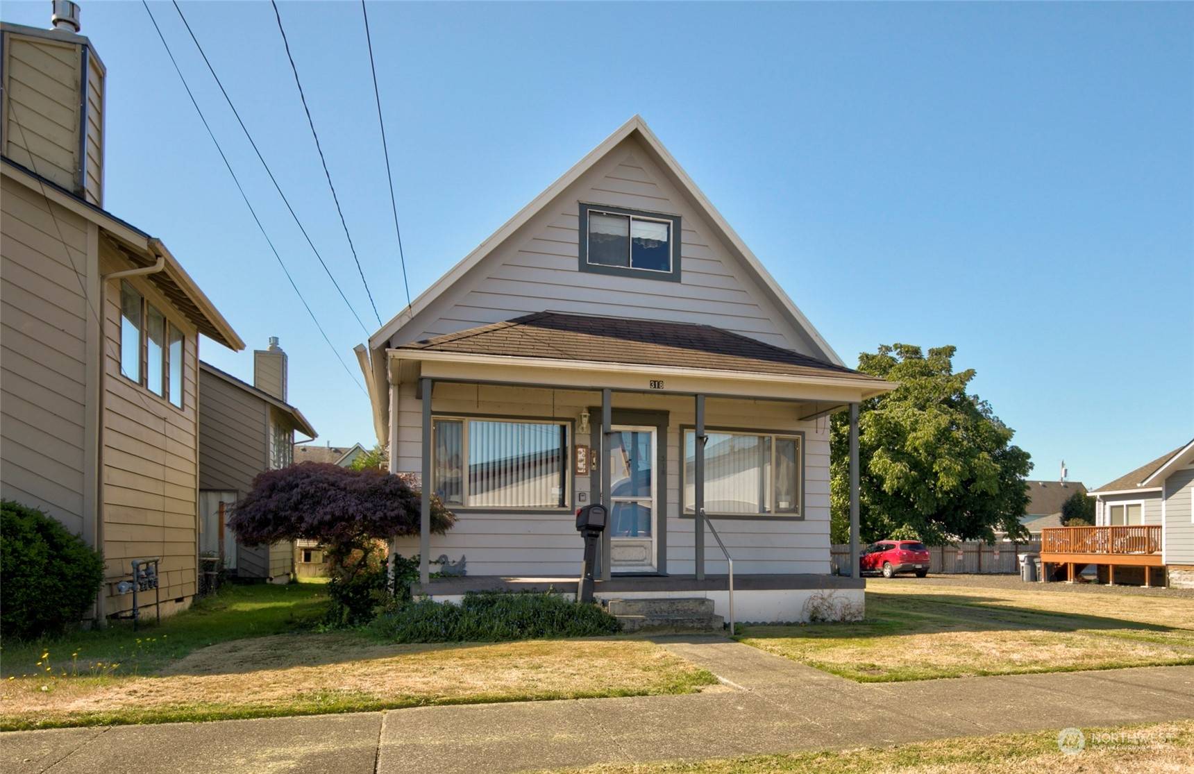 Hoquiam, WA 98550,318 J ST